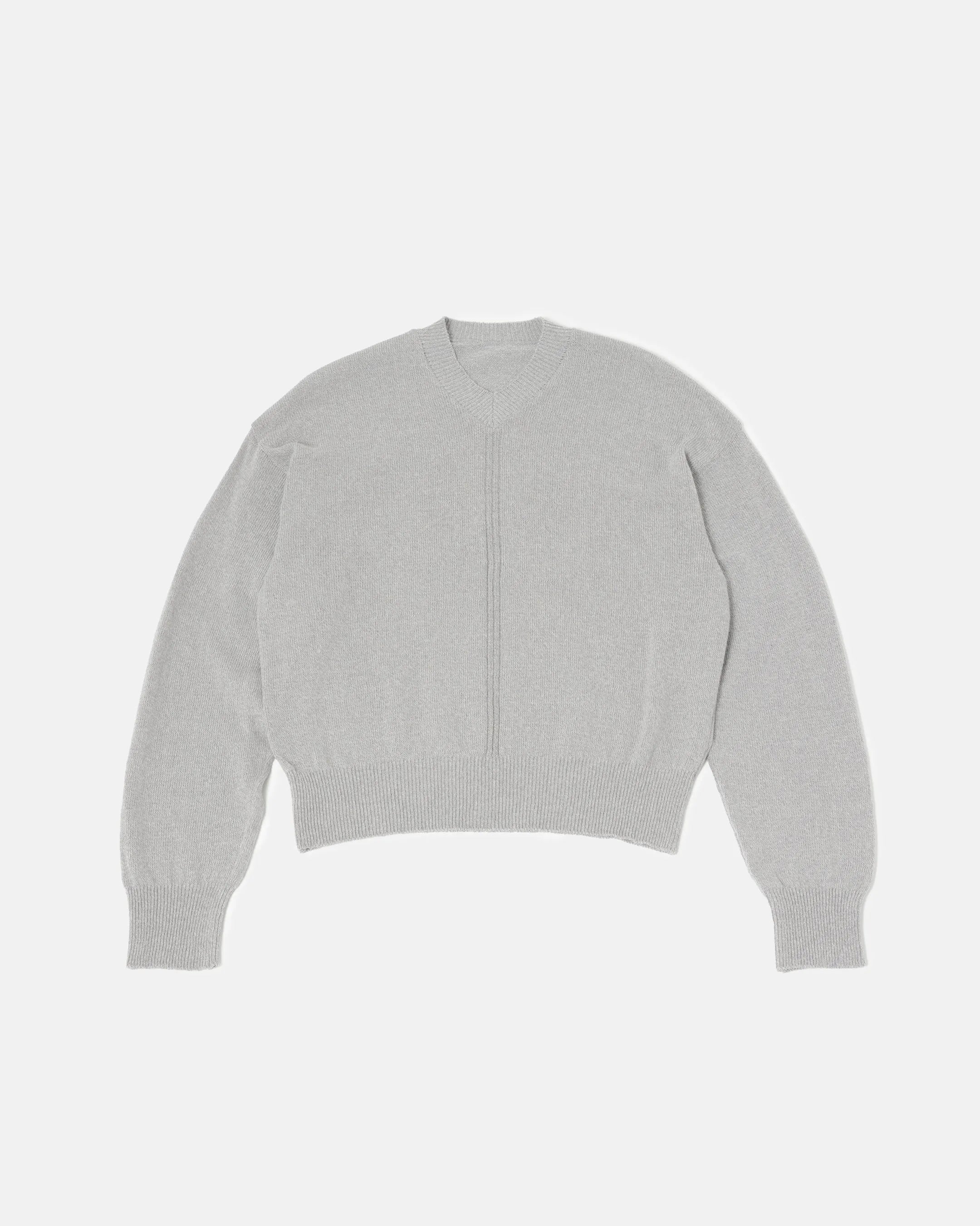 Simply Complicated Vネックニットセーター SimplyComplicated - V NECK LIGHT KNIT SWEATER - LT.GREY – un