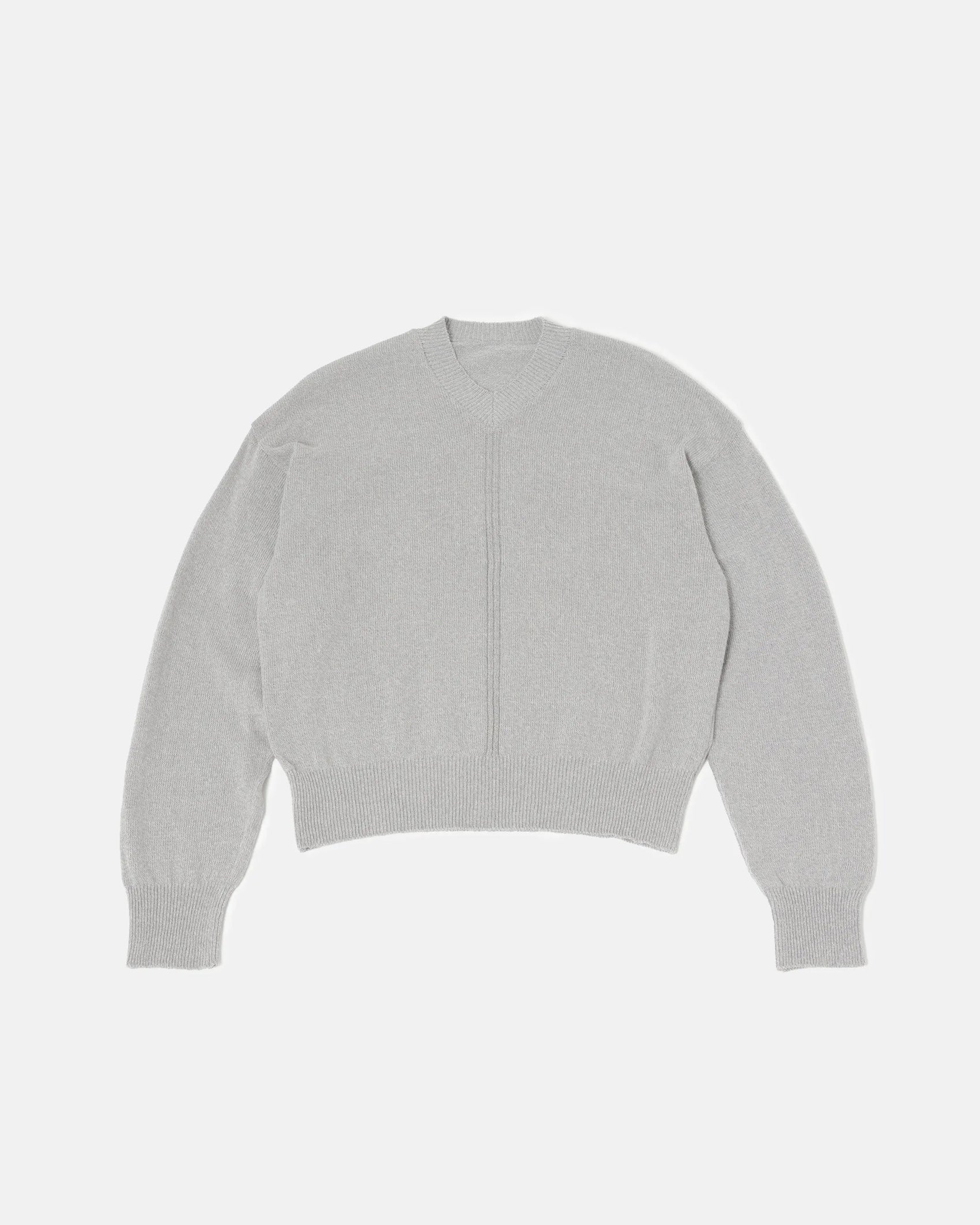 SimplyComplicated - V NECK LIGHT KNIT SWEATER - LT.GREY