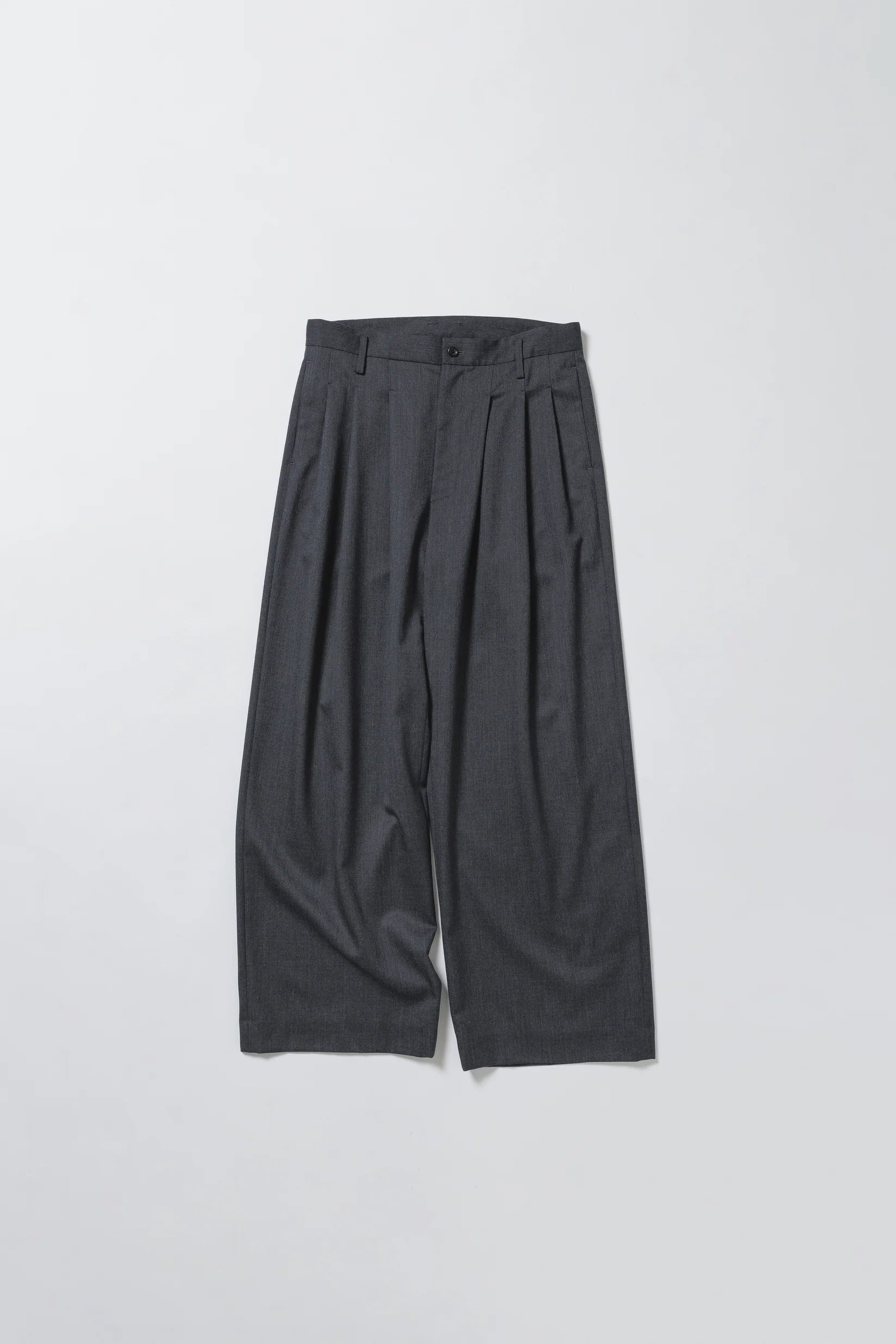 nakedgauge - WOOL GABARDINE 3PLEAT WIDE SLACKS - CHARCOAL GRAY