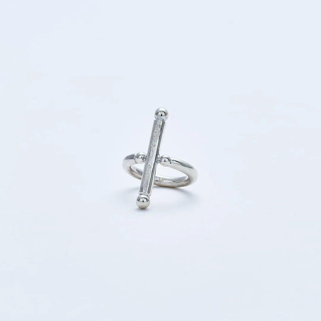WAKAN SILVER SMITH - Breastplate Ring (Cross) - SILVER