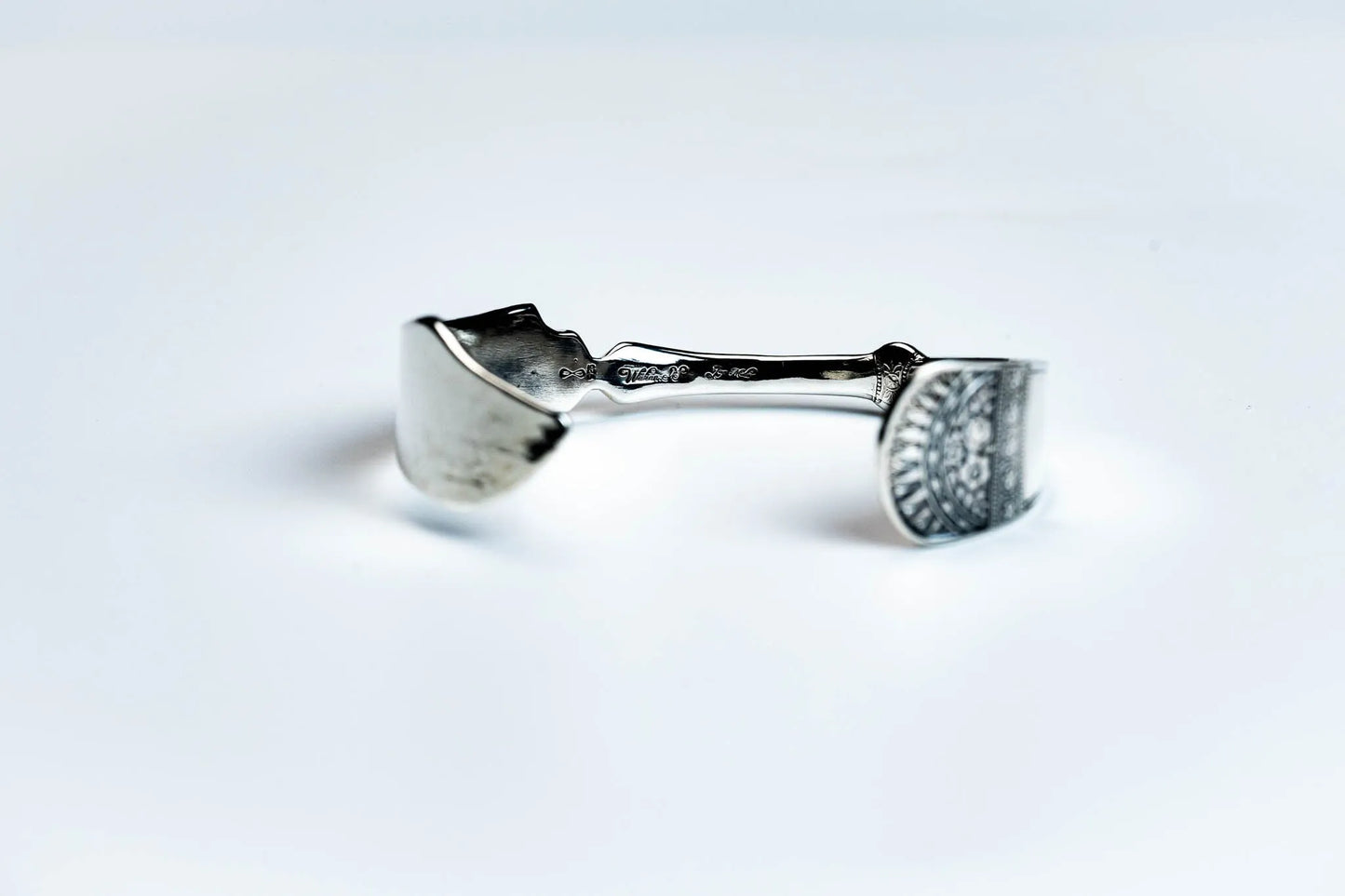 WAKAN SILVER SMITH - Cutlery Butter Knife Bangle (燻し仕上げ) - SILVER