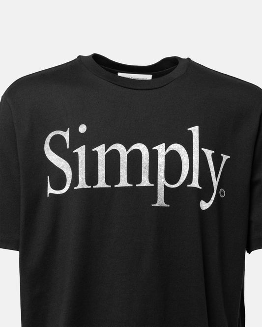 【RESTOCK】SimplyComplicated Simply©︎ TEE - BLACK