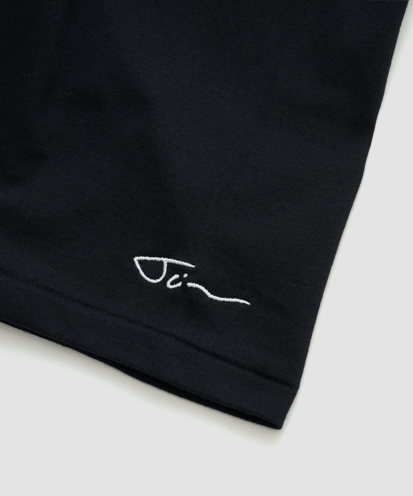 JOHN MASON SMITH / JANE SMITH - JAI TANJU END OF THE WORLD SHOT S/S T-SHIRT - BLACK