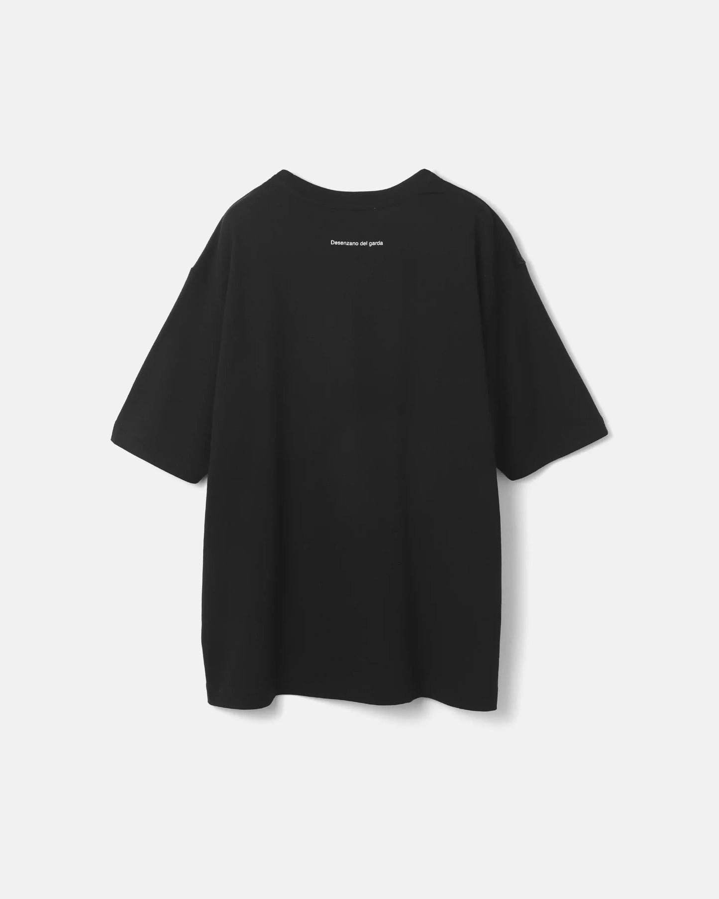 SimplyComplicated - LAKE TEE - BLACK