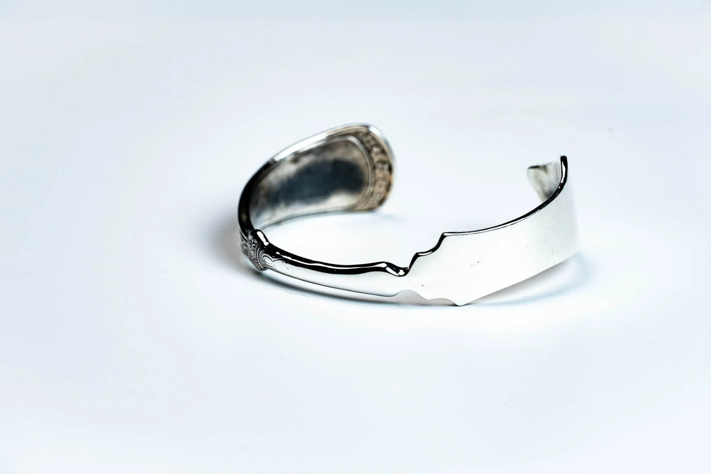 WAKAN SILVER SMITH - Cutlery Butter Knife Bangle (燻し仕上げ) - SILVER