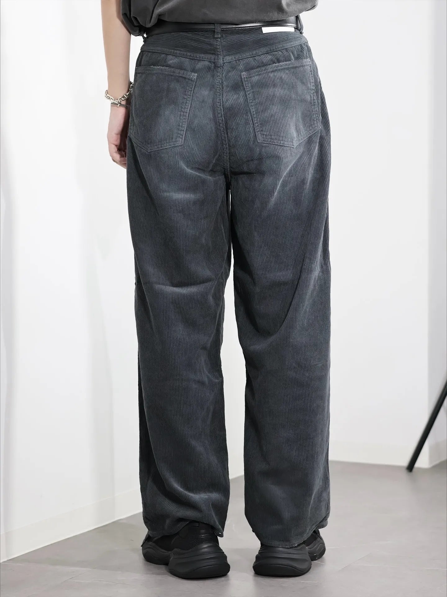 JOHN MASON SMITH / JANE SMITH - 8W COTTON CORDUROY TUCK 5 POCKET PANTS - GRAY