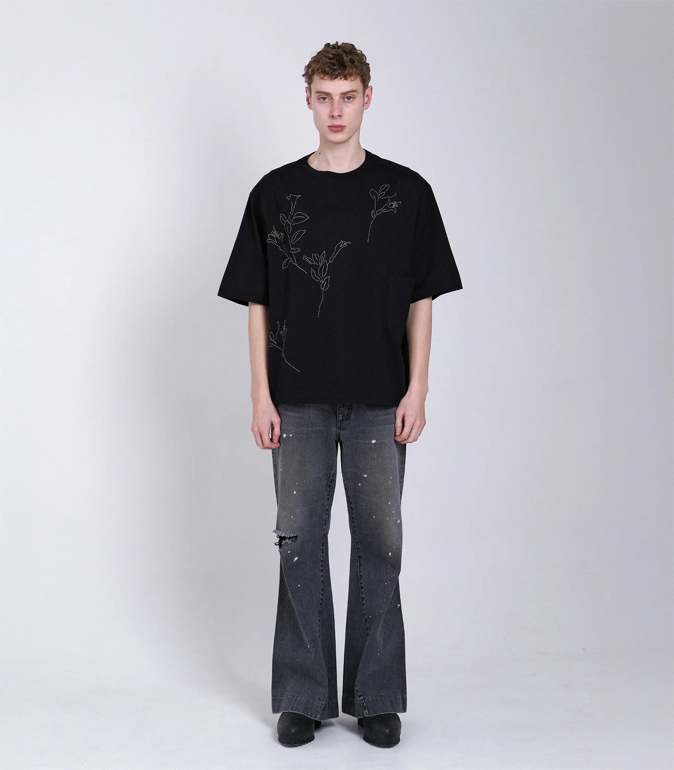 TANAKA - THE BOXY TEE - BLACK(EMBROIDERY)
