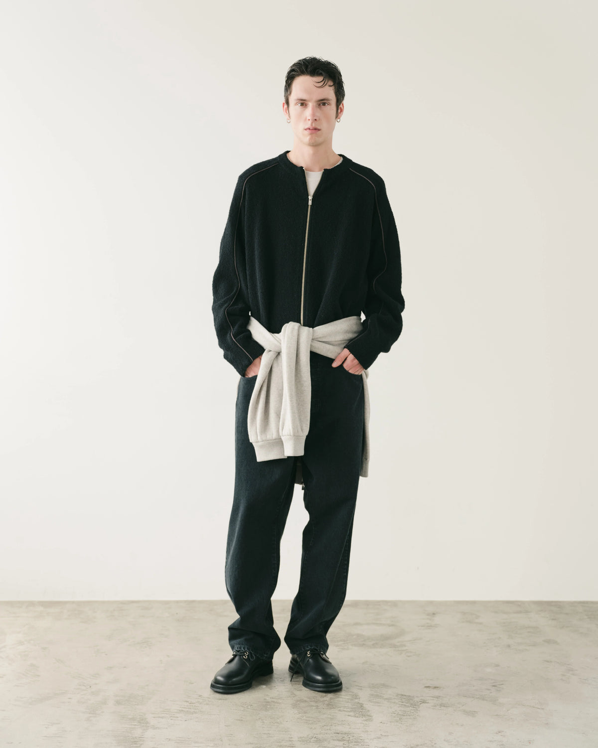 SimplyComplicated - TRACK CREW DRIVERS KNIT - BLACK
