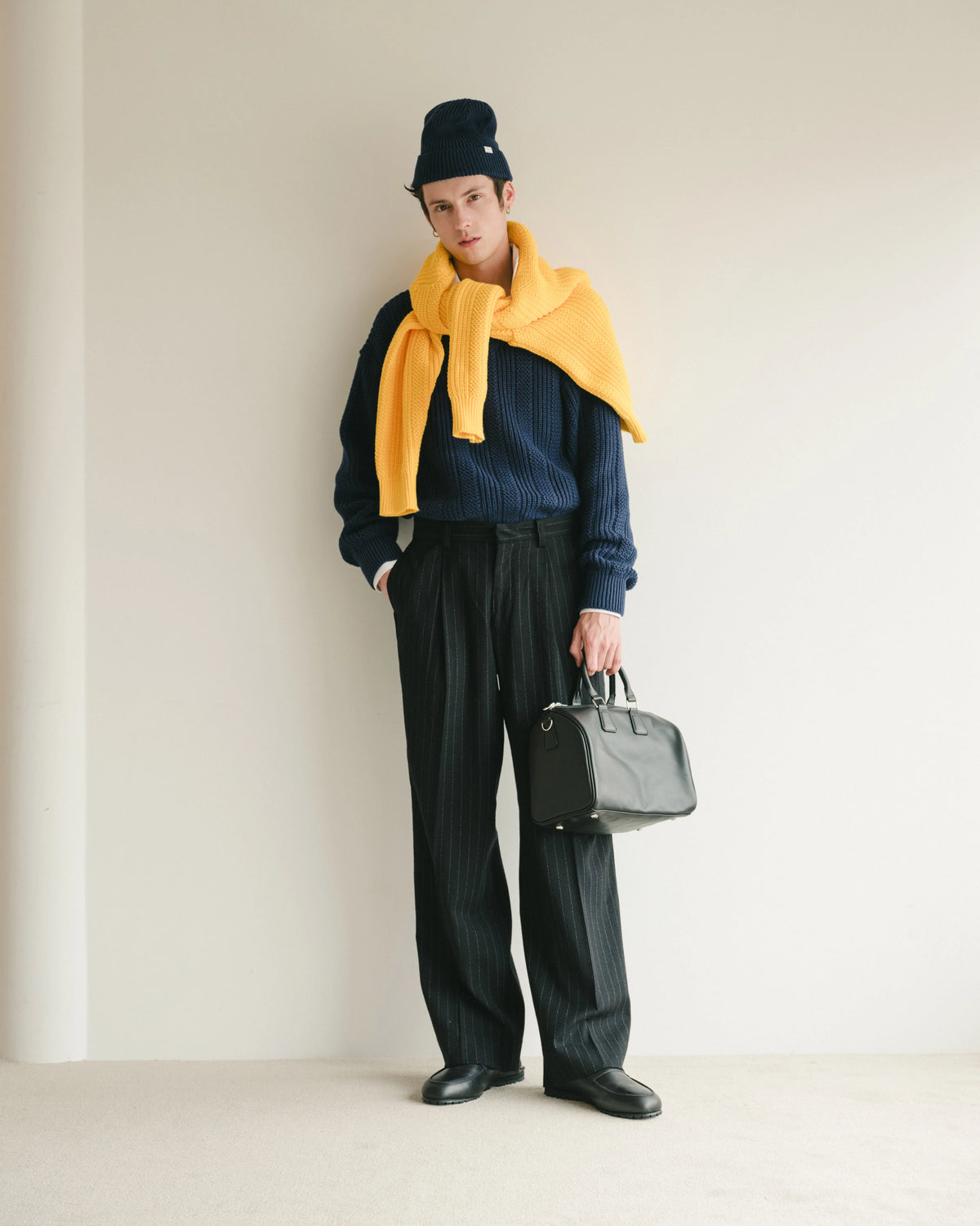 SimplyComplicated - TRAVELER MINI BAG - BLACK
