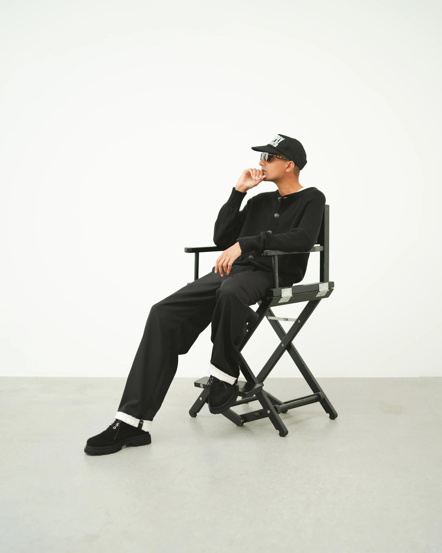 SimplyComplicated - DISTRESSED COTTON CARDIGAN - BLACK