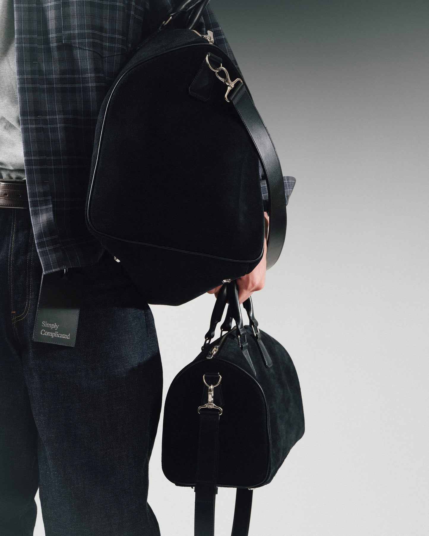 SimplyComplicated - TRAVELER LEATHER TAG - BLACK