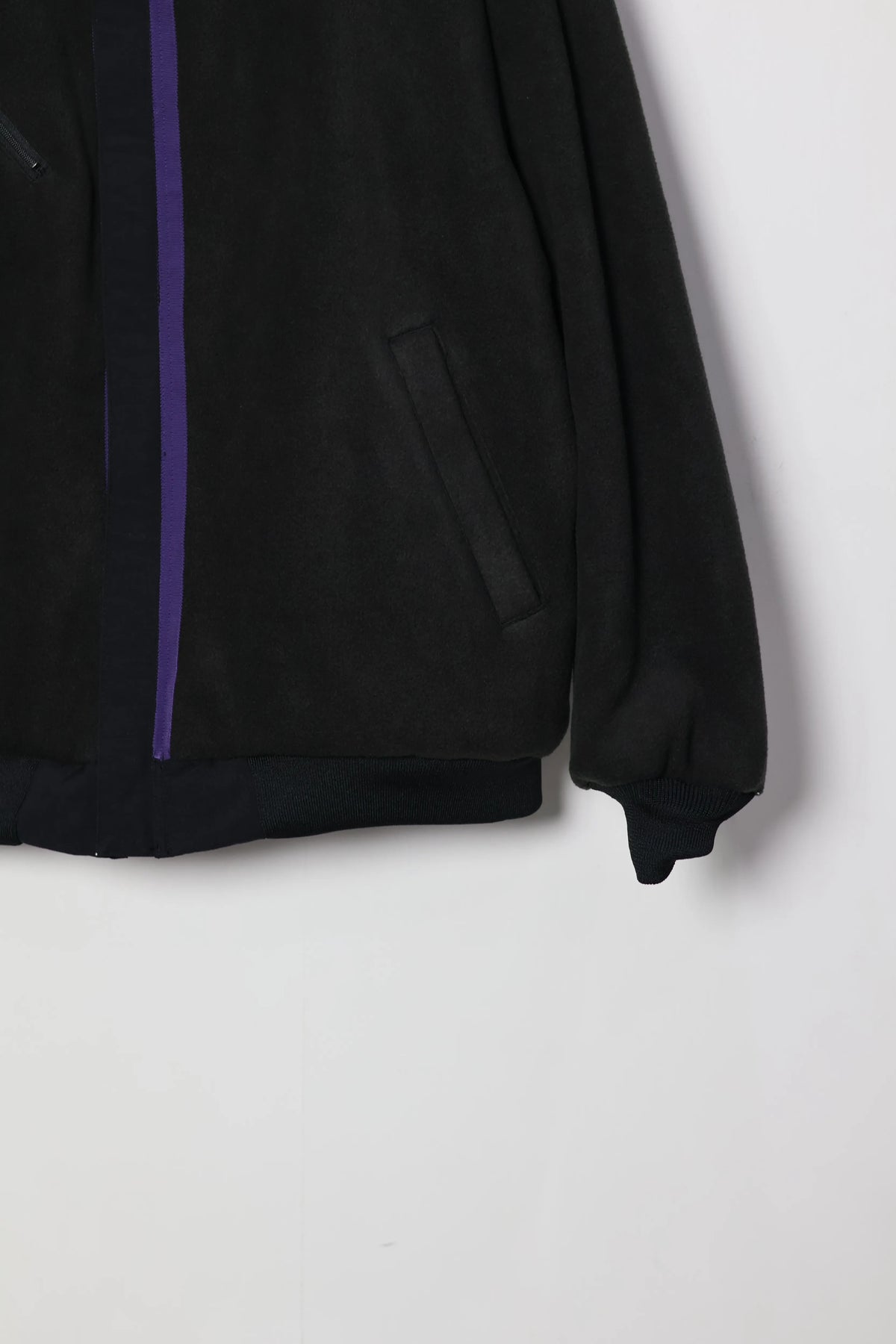 JOHN MASON SMITH / JANE SMITH - NYLON TASLAN REVERSIBLE SHELLED FLEECE JACKET - BLACK