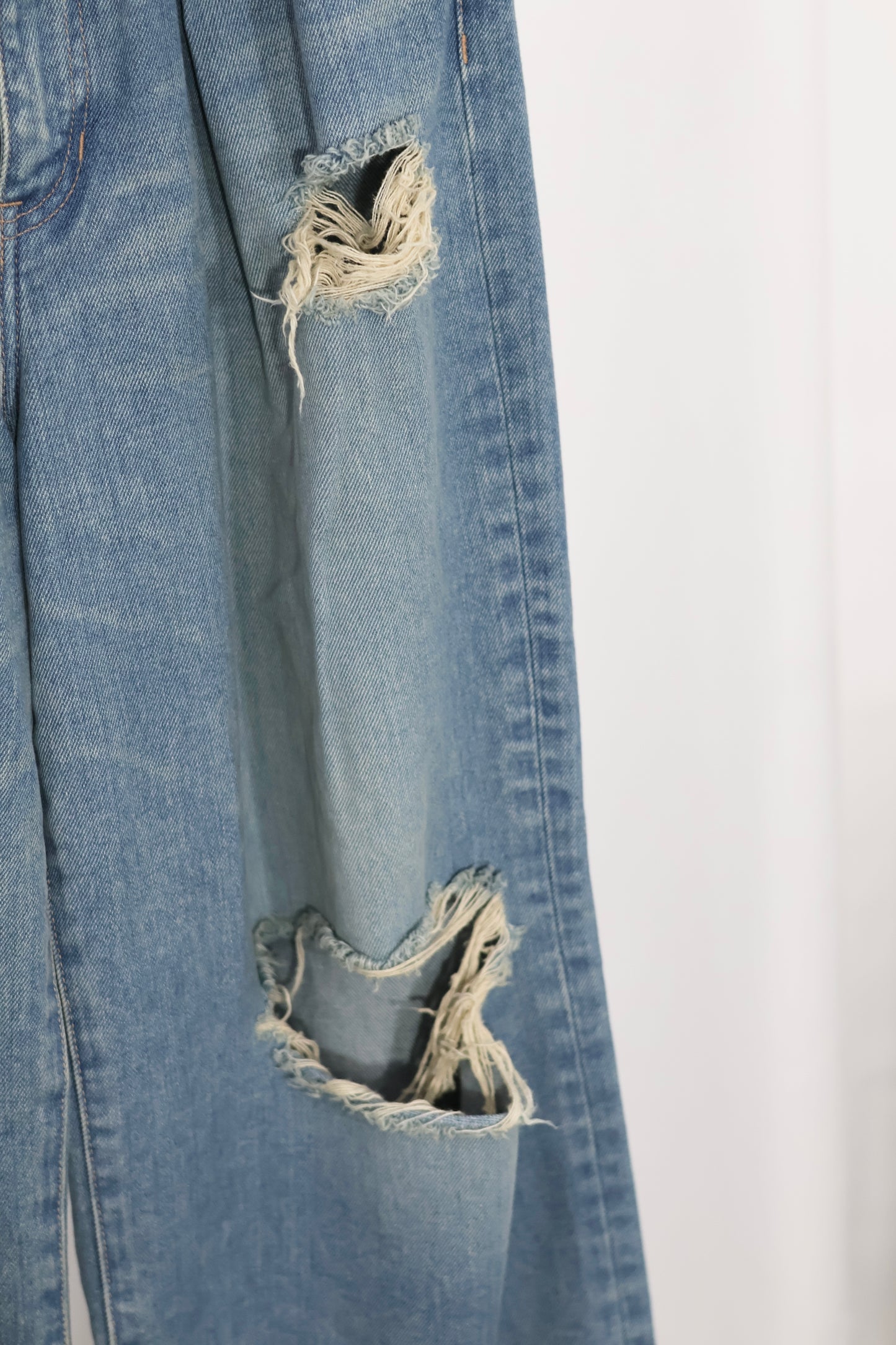 JOHN MASON SMITH / JANE SMITH - 14.5oz DENIM IN TUCK COMFORT TAPERED PANTS - INDIGO BLEACH WASH