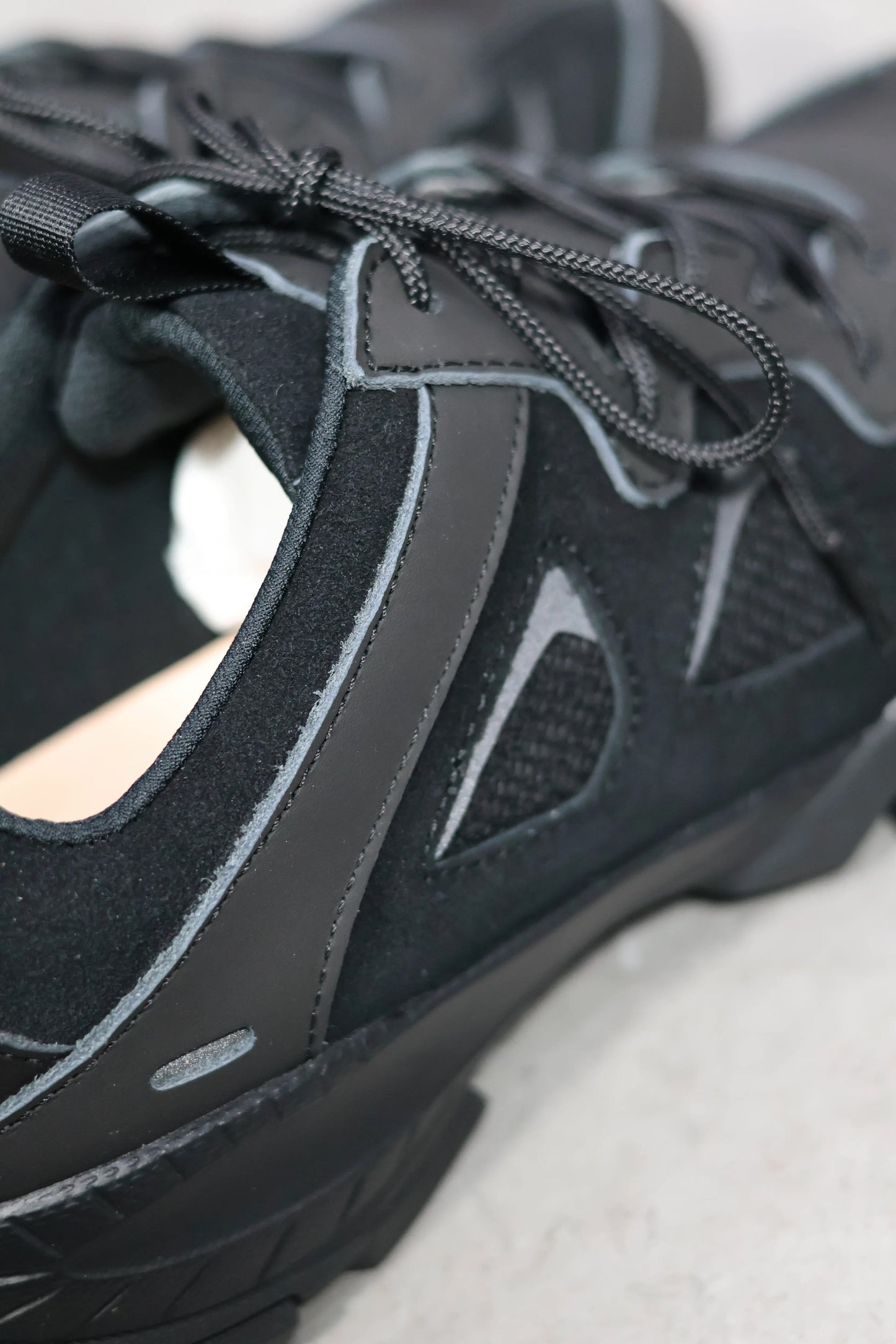 suncore - SA trainer DPX - BLACK