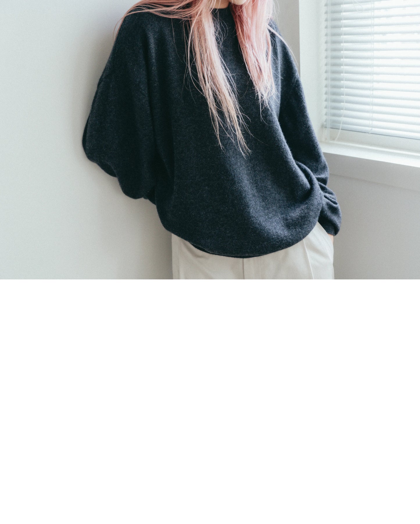 house of naked - INNER MONGORIAN CASHMERE CREWNECK PULLOVER I - CHARCOAL GRAY