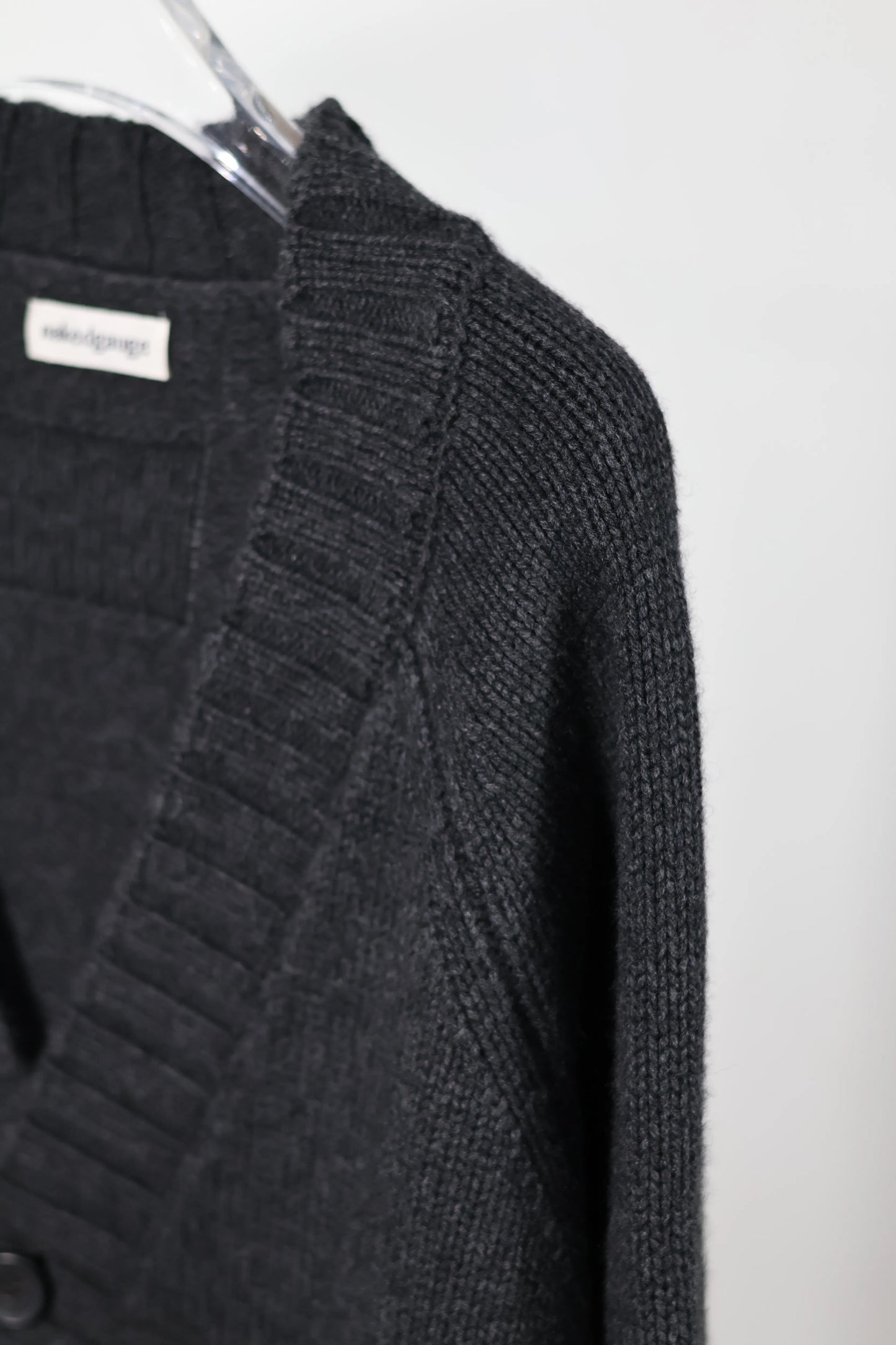 nakedgauge - COMFORT BLEND YARN JAPANESE BAND CARDIGAN - CHARCOAL