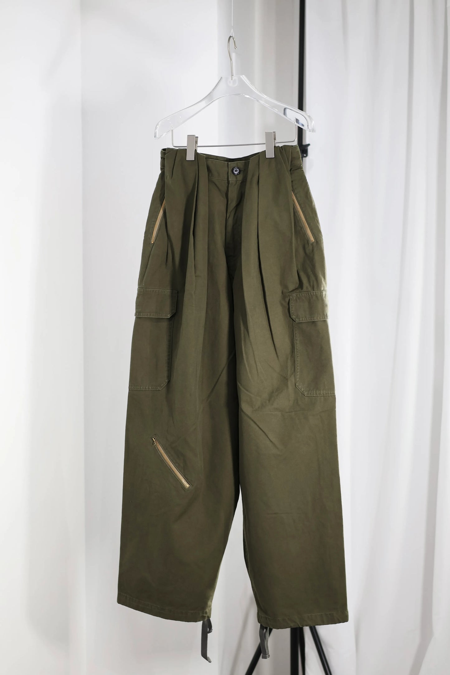 INSCRIRE - DUCK CARGO PANTS - KHAKI