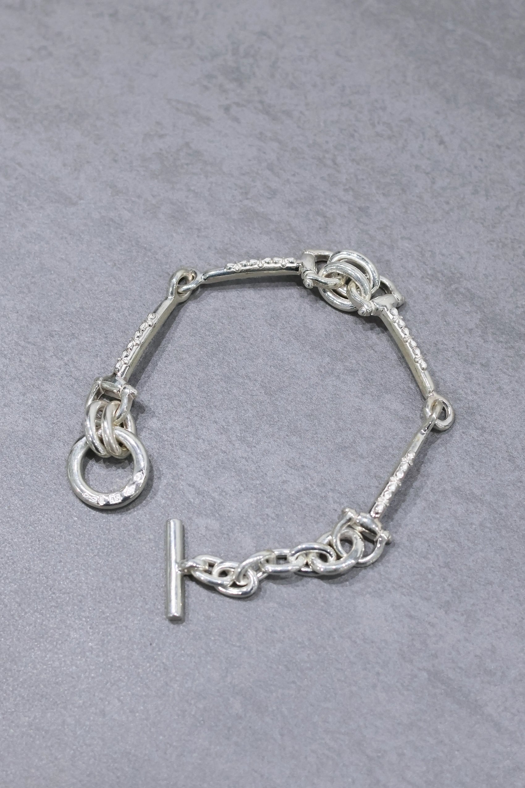 WAKAN SILVER SMITH - Horse bit bracelet (elongated) - SILVER
