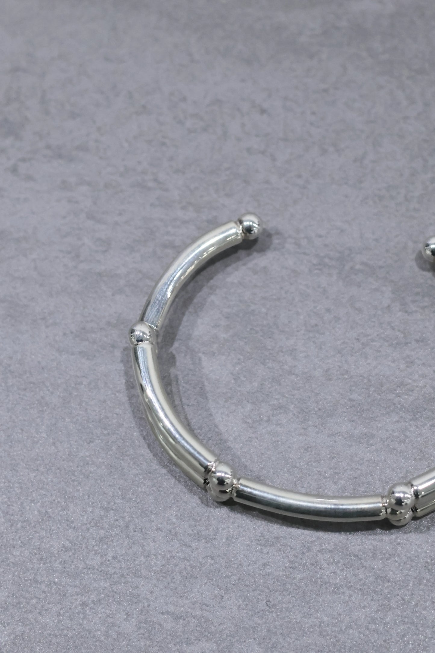 WAKAN SILVER SMITH - Breastplate Bangle - SILVER
