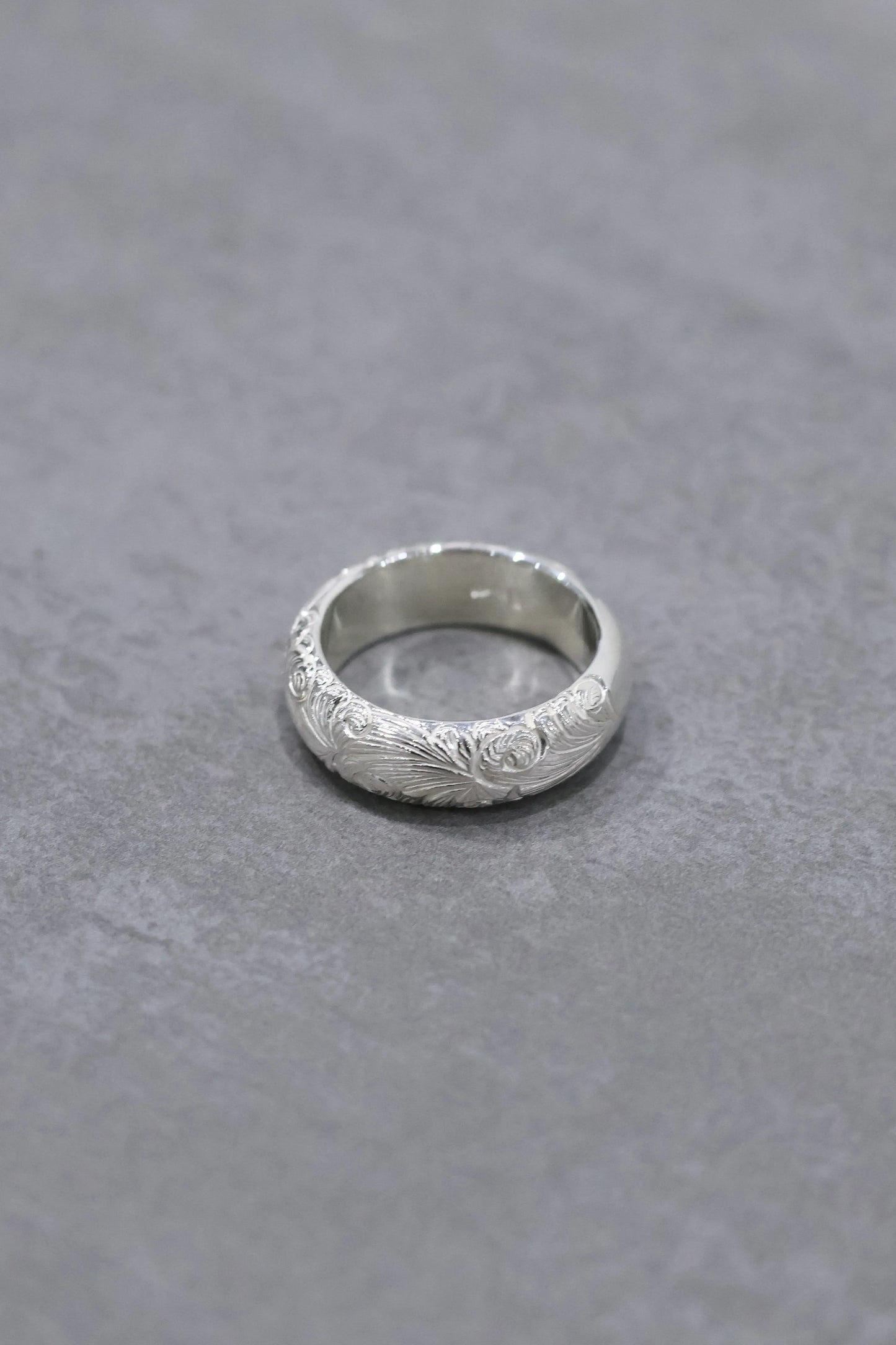 WAKAN SILVER SMITH - Arabesque half round ring M - SILVER