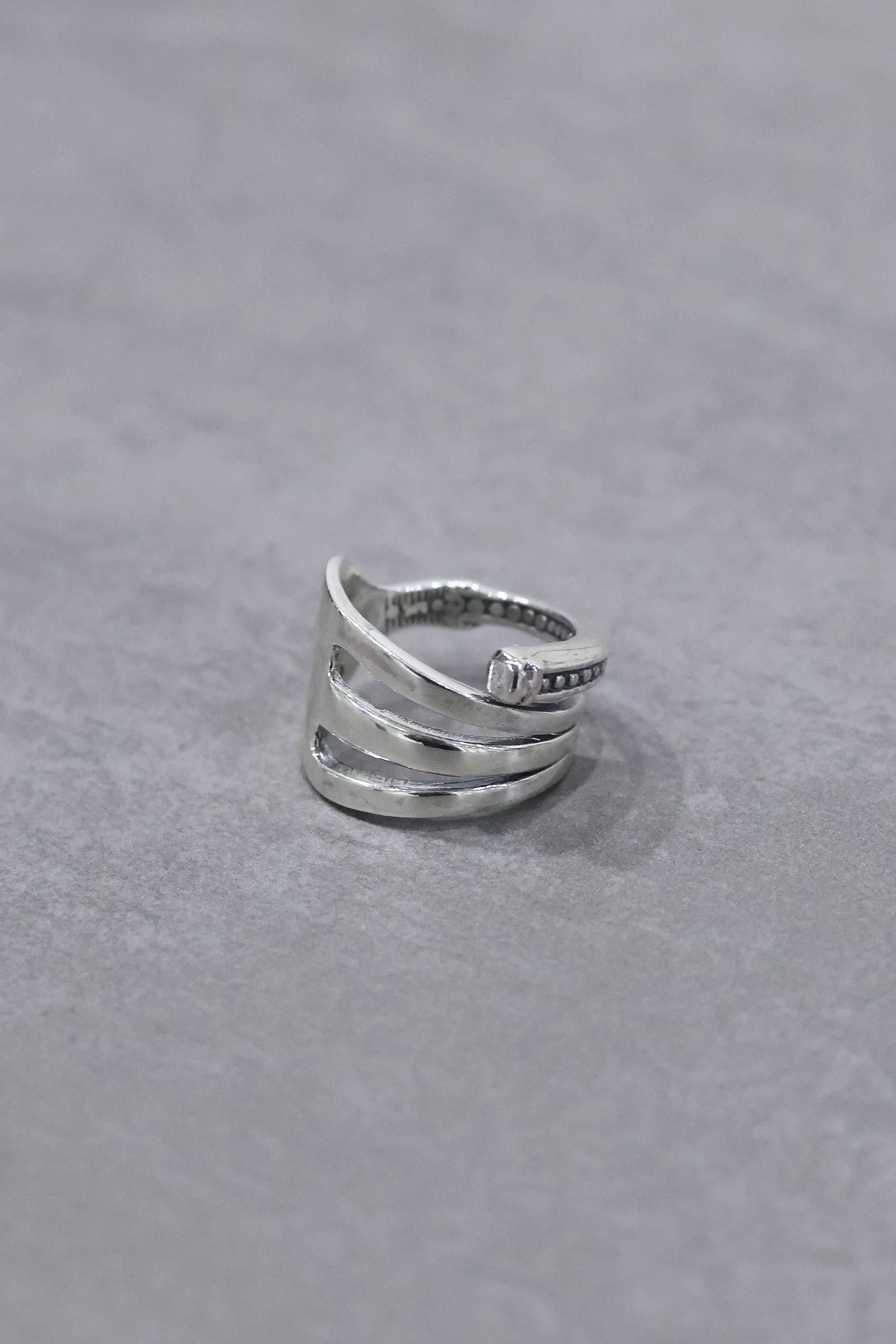 WAKAN SILVER SMITH - Cutlery fork ring S - SILVER