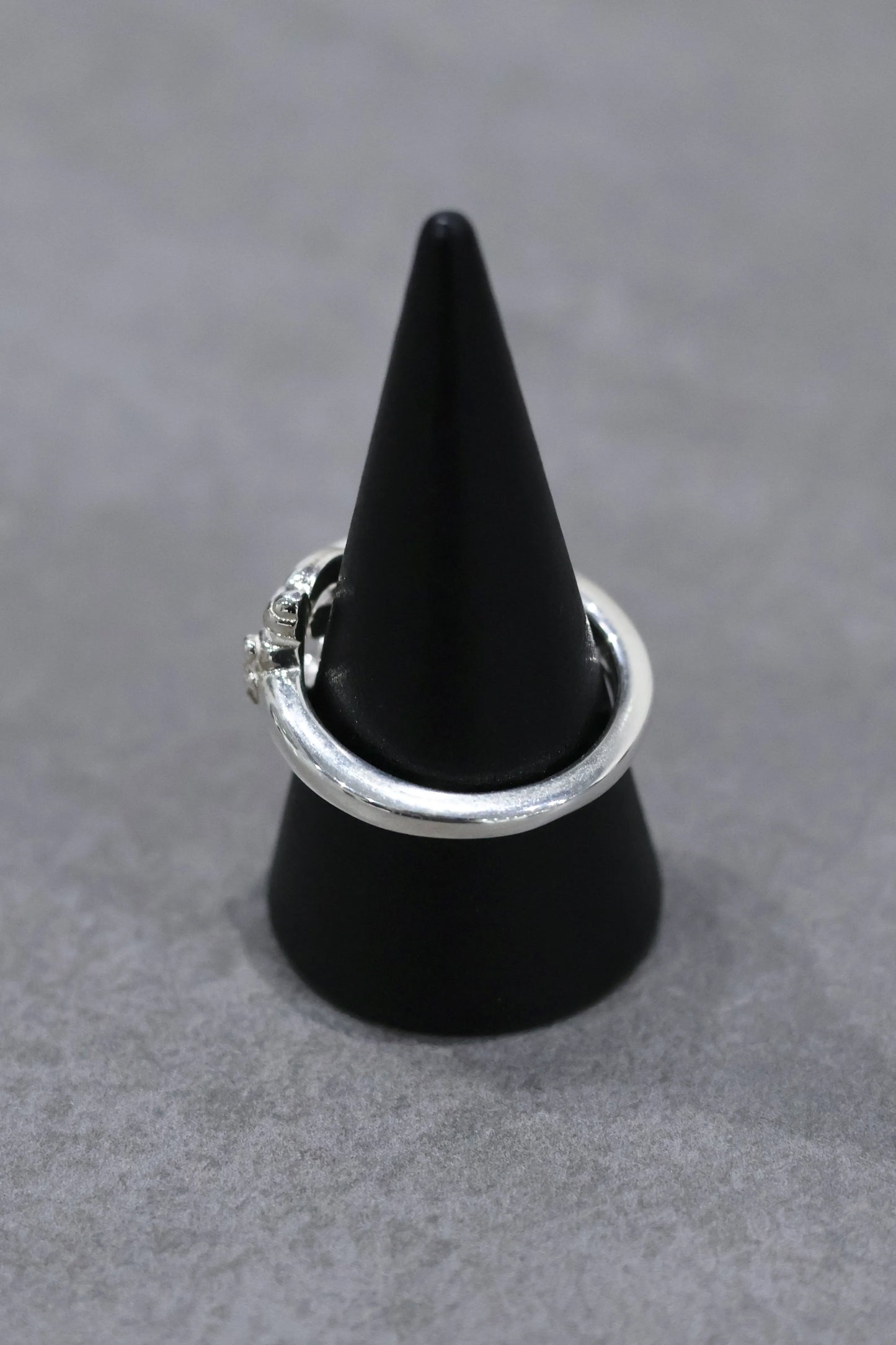 WAKAN SILVER SMITH - Horse bit ring - SILVER