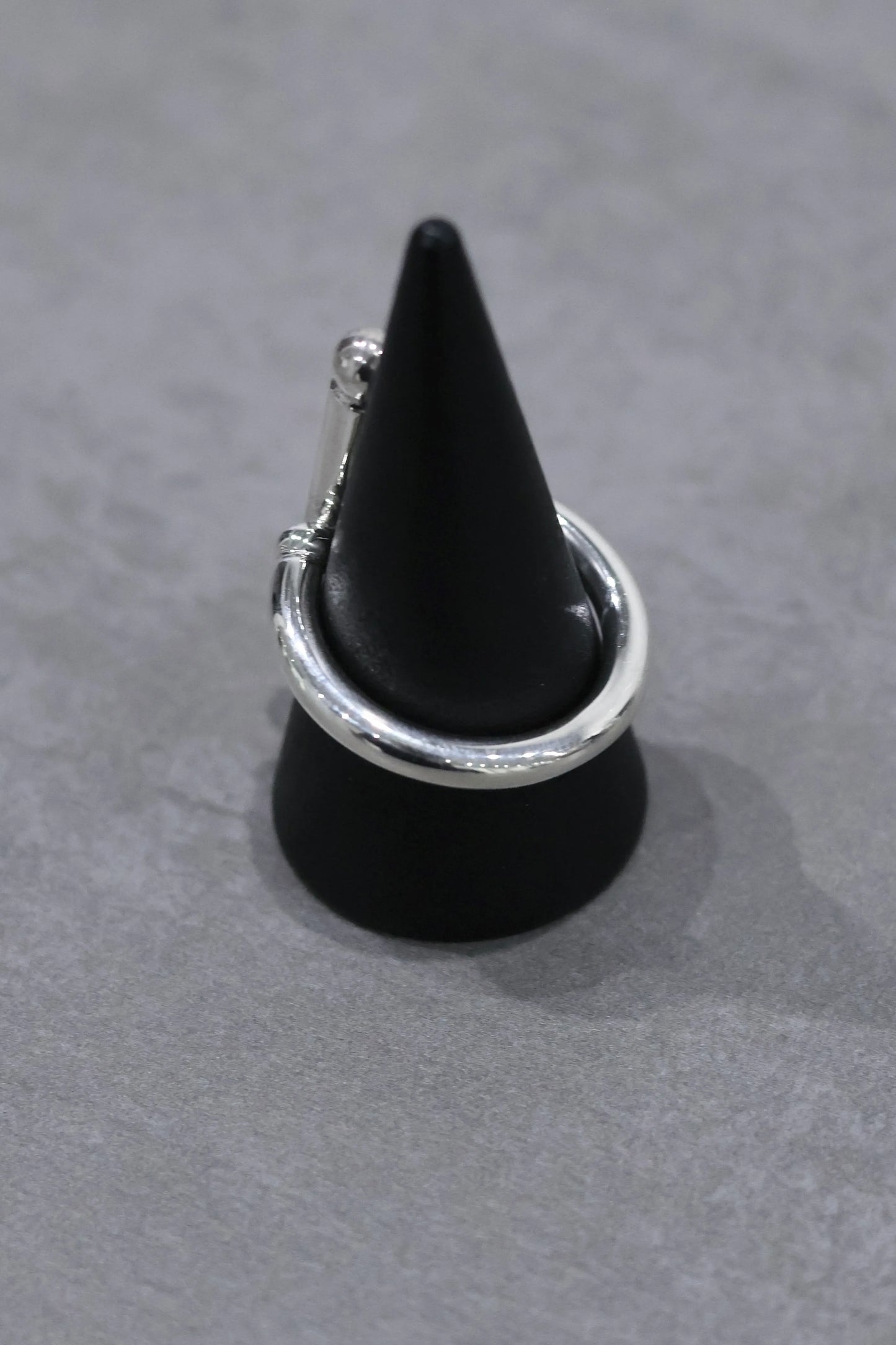 WAKAN SILVER SMITH - Breastplate Ring (Cross) - SILVER