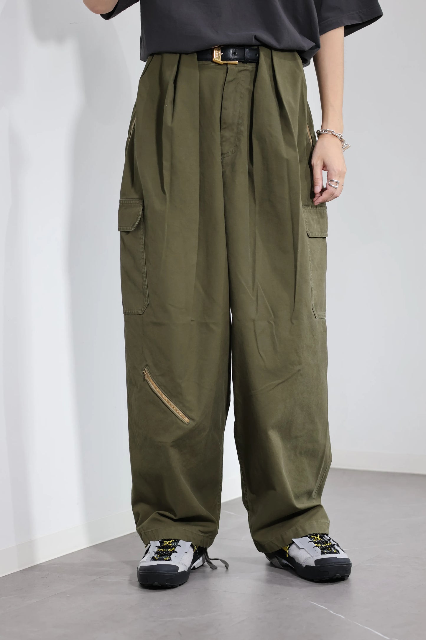 INSCRIRE - DUCK CARGO PANTS - KHAKI