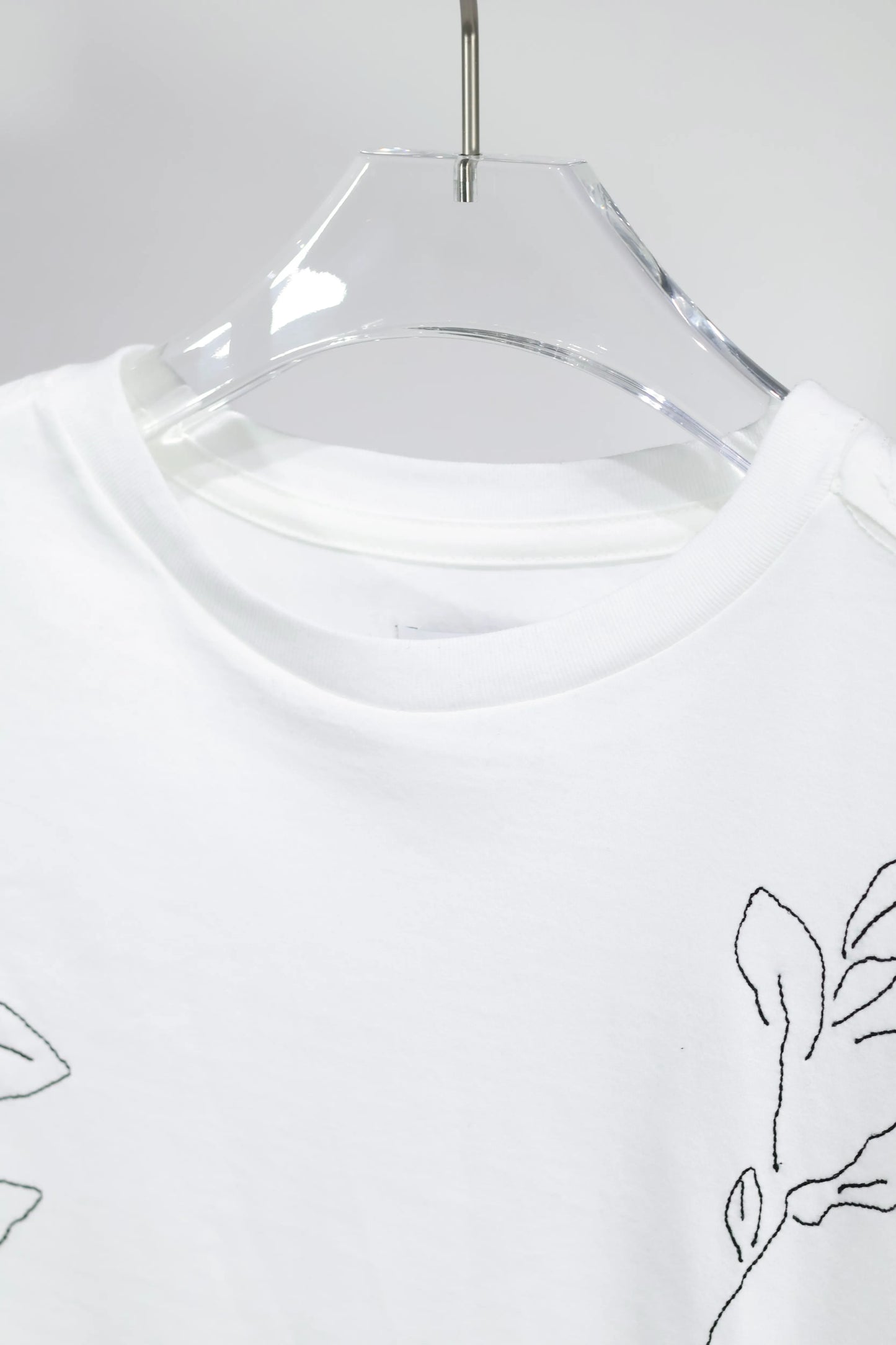 TANAKA - THE BOXY TEE - WHITE(EMBROIDERY)