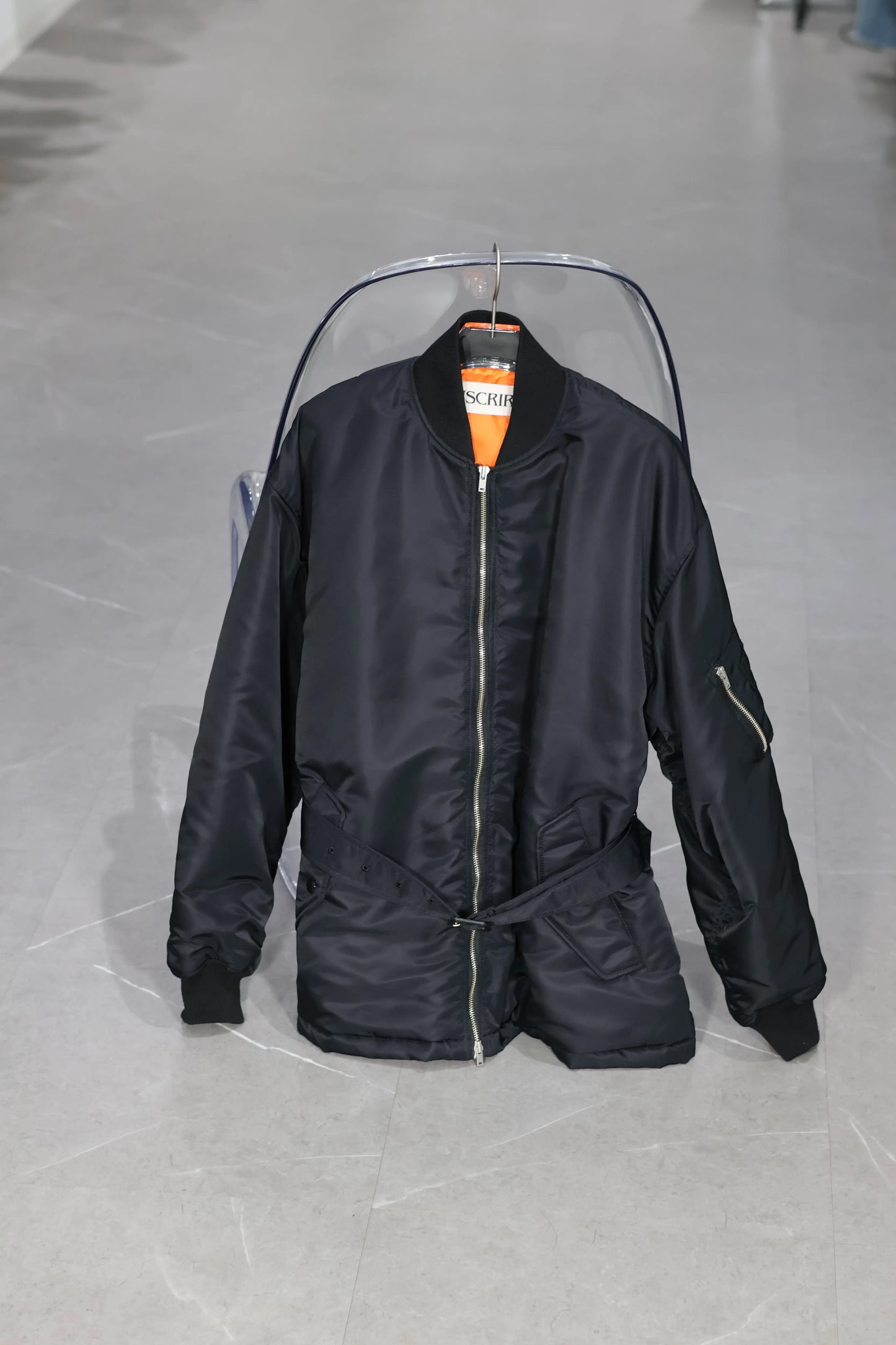 INSCRIRE - MA-1 Half - BLACK