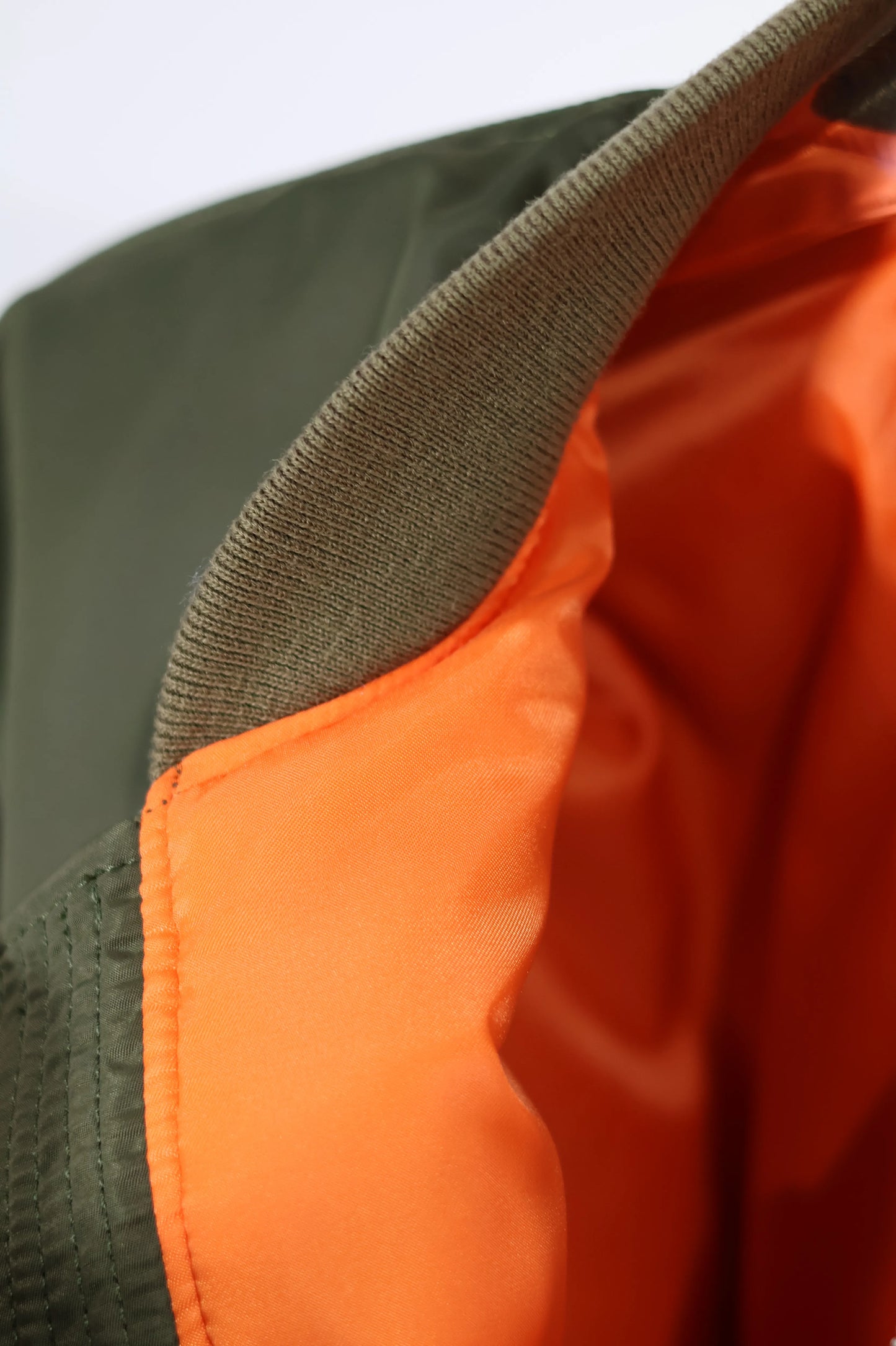INSCRIRE - MA-1 Half - KHAKI