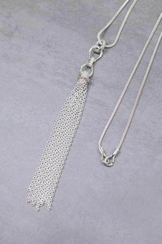 WAKAN SILVER SMITH - Tassel necklace L - SILVER