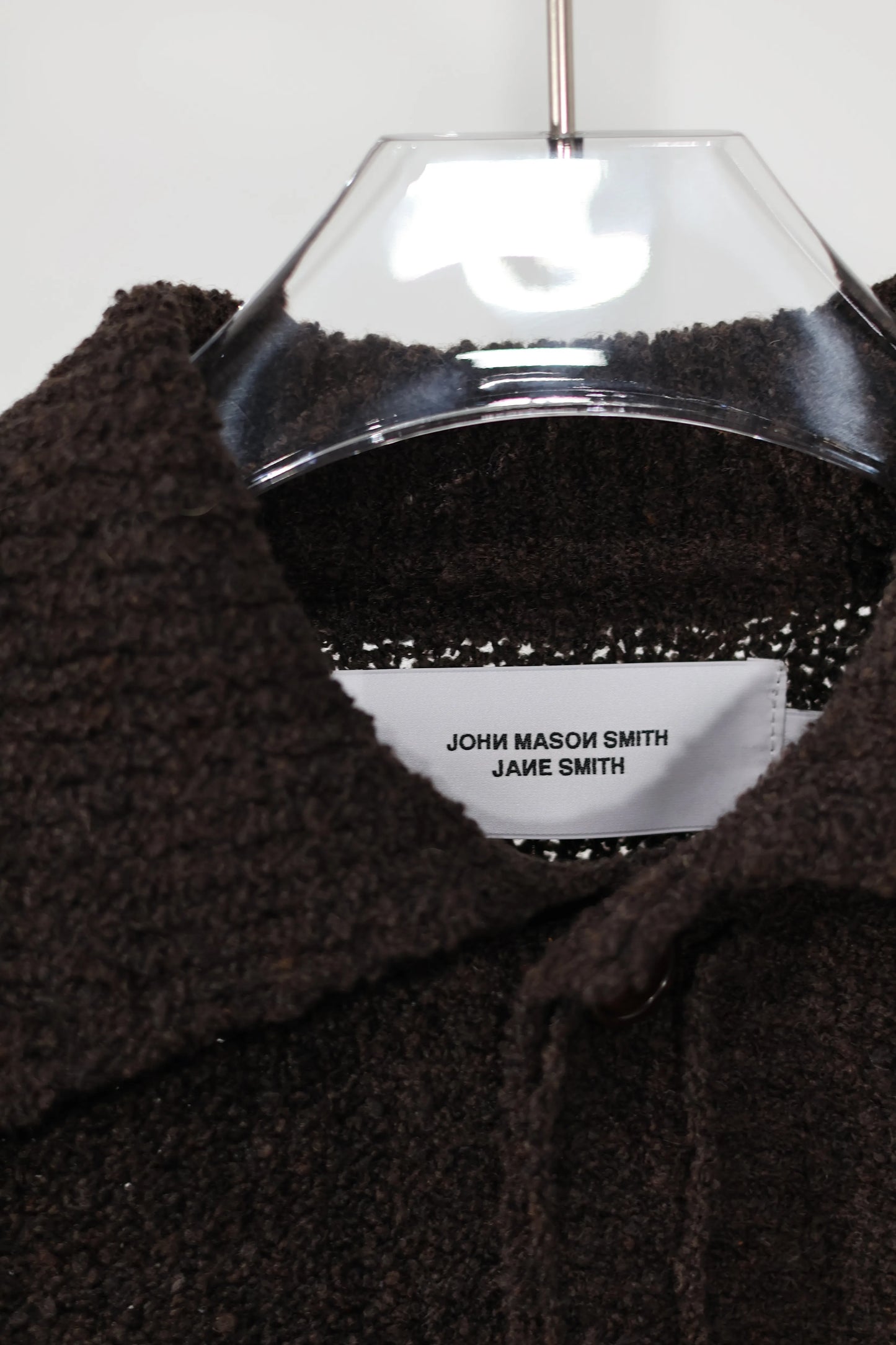 JOHN MASON SMITH / JANE SMITH - 5G REVERSE STICHES POLO COLLAR KNIT CARDIGAN - BROWN
