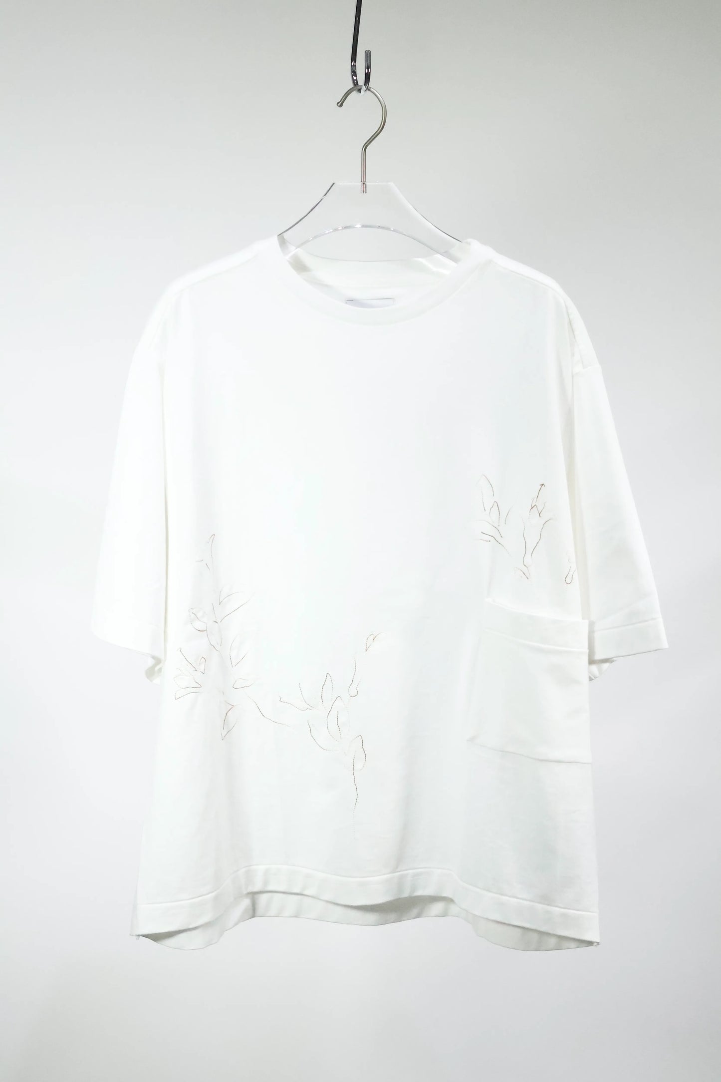 TANAKA - THE BOXY TEE - WHITE(EMBROIDERY-N)