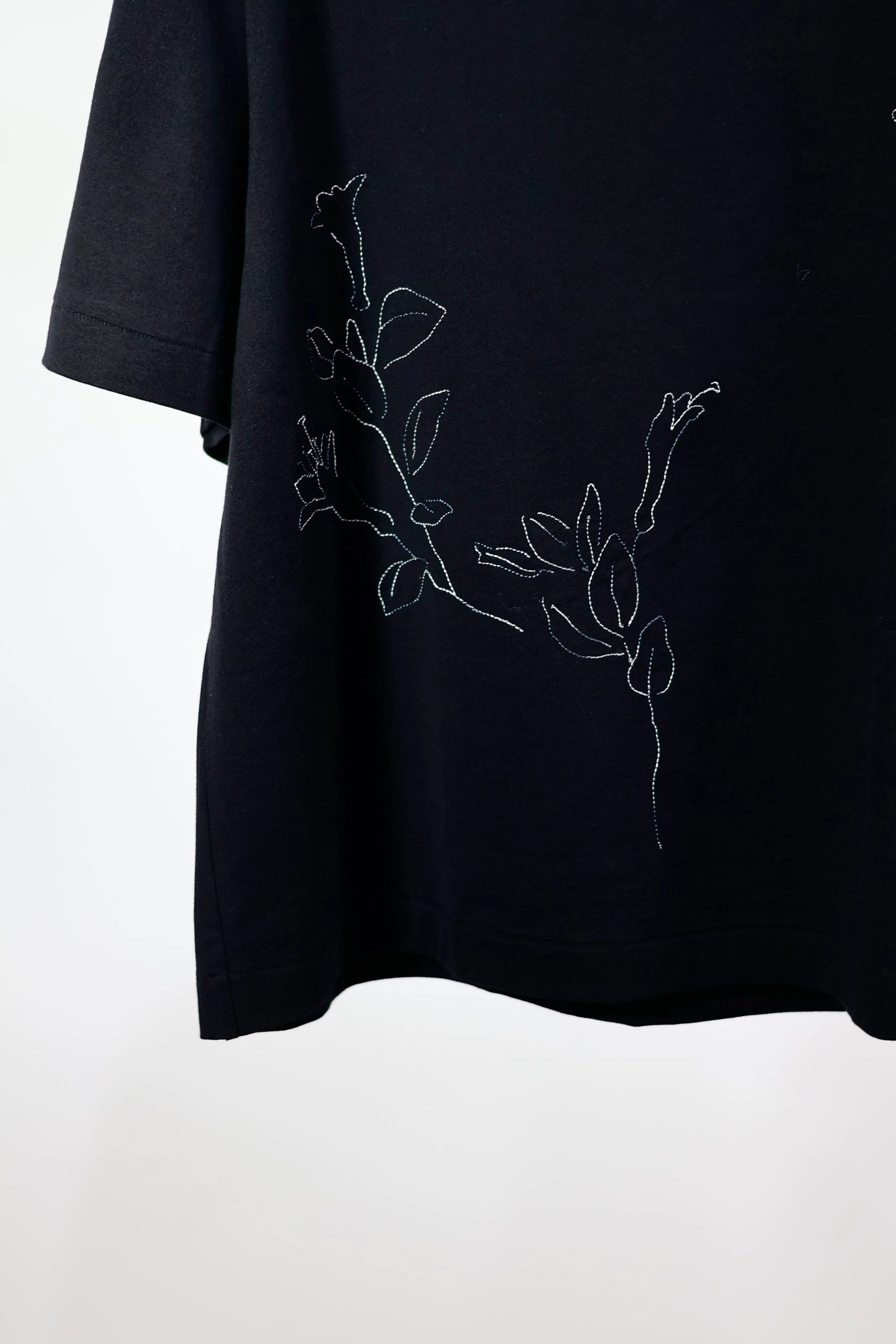 TANAKA - THE BOXY TEE - BLACK(EMBROIDERY-M)