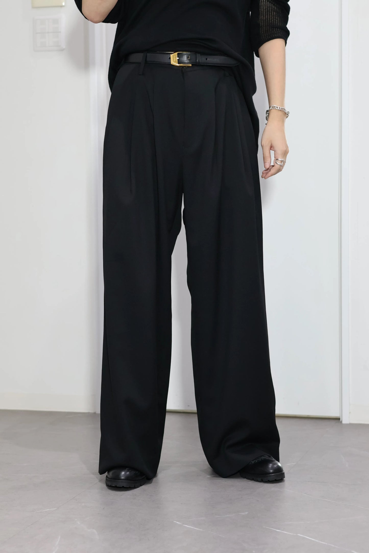 nakedgauge - WOOL GABARDINE 3PLEAT WIDE SLACKS - BLACK