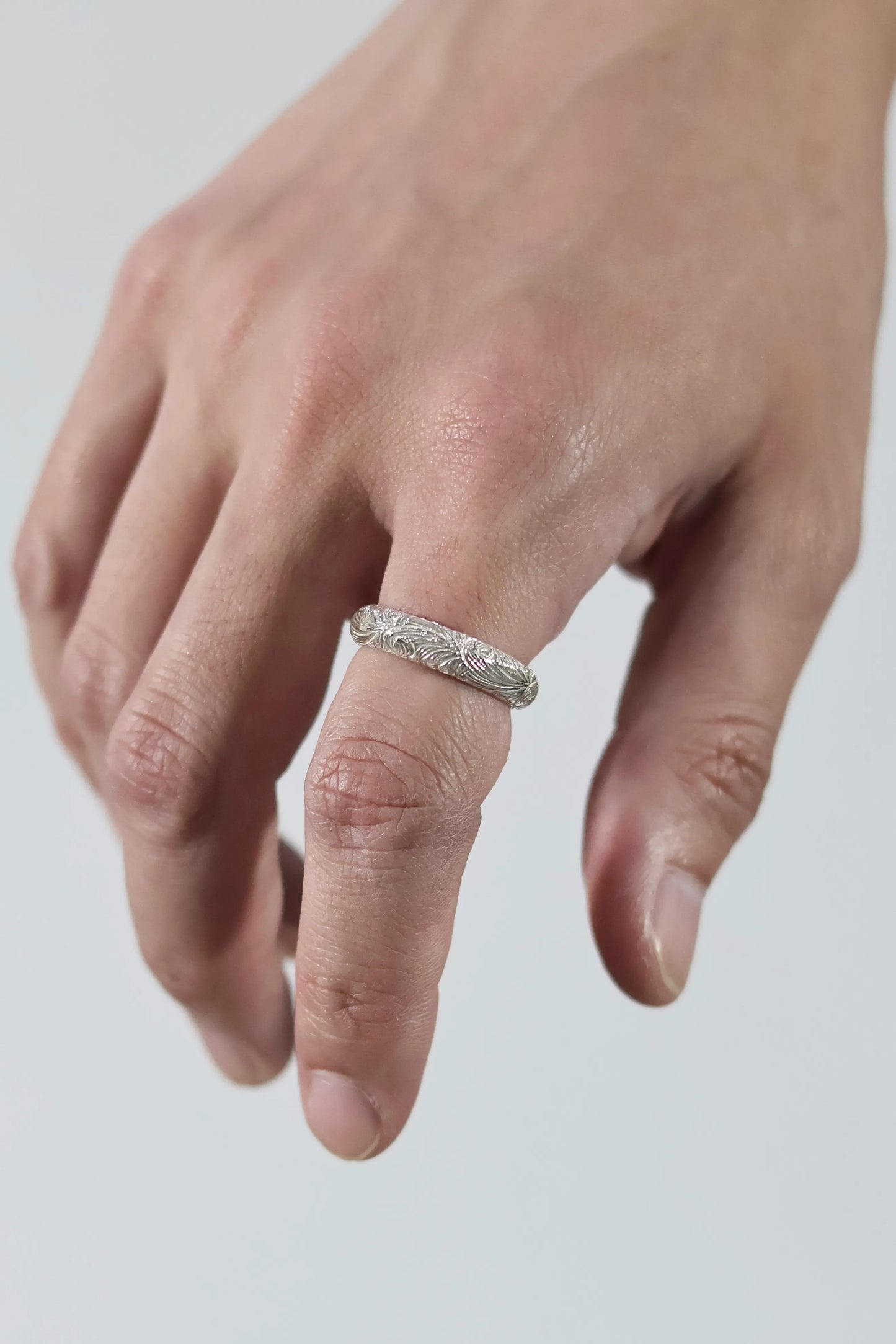 WAKAN SILVER SMITH - Arabesque half round ring S - R-063