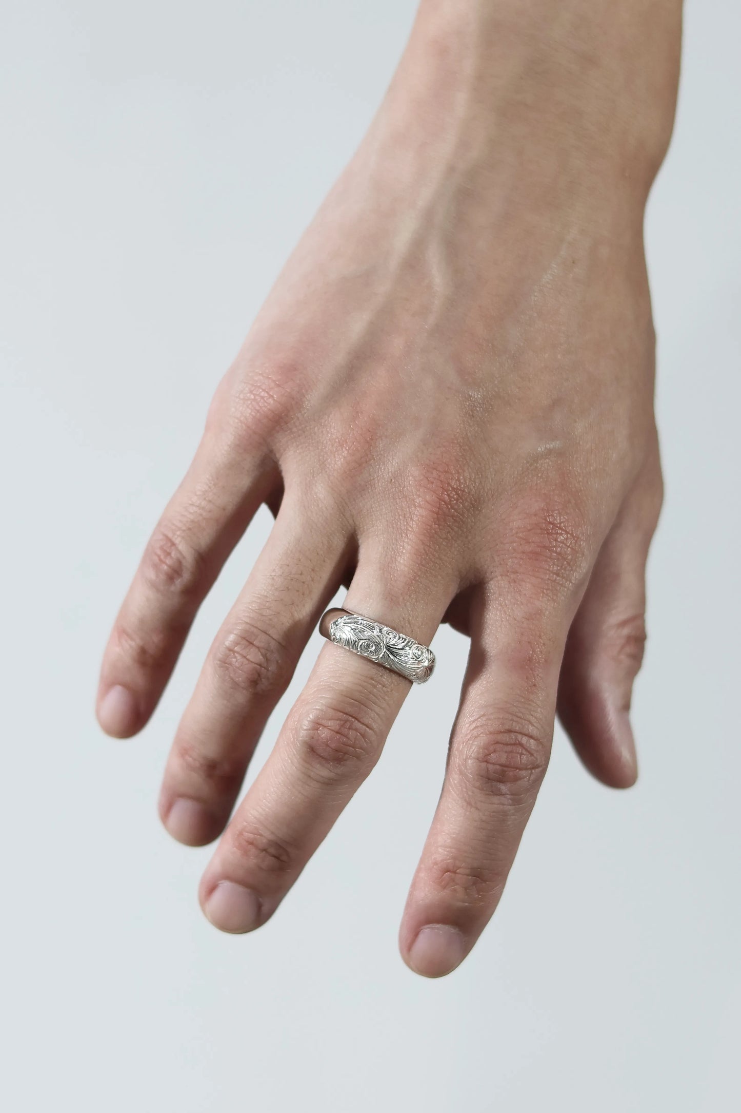 WAKAN SILVER SMITH - Arabesque half round ring M - R-064