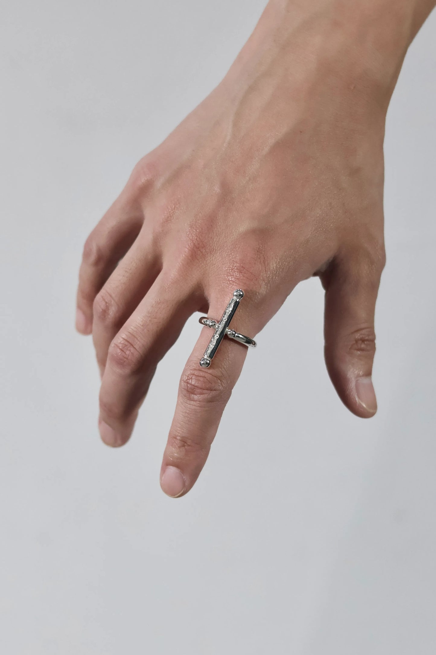 WAKAN SILVER SMITH - Breastplate Ring (Cross) - R-102