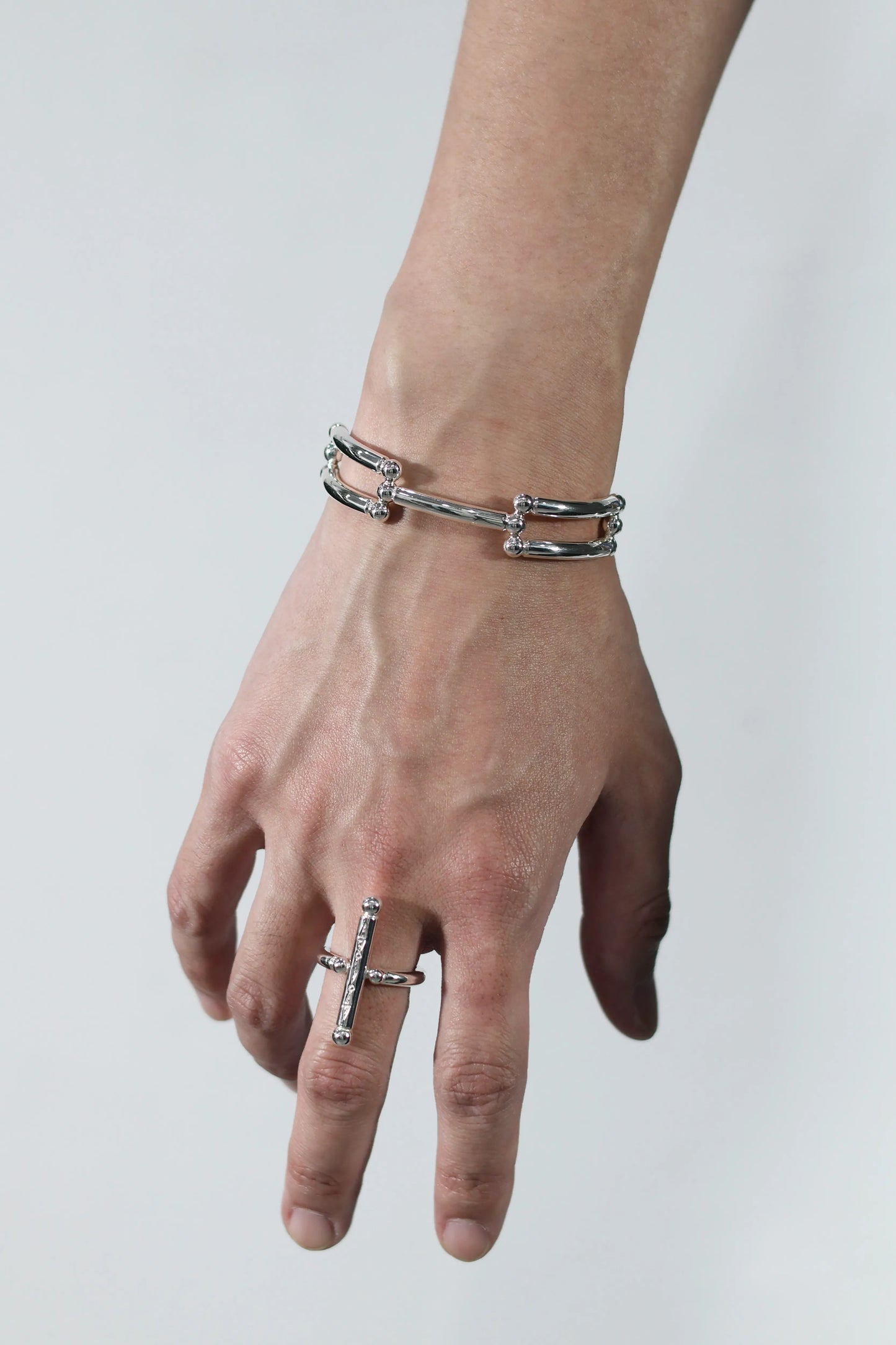 WAKAN SILVER SMITH - Breastplate Bangle - BN-093