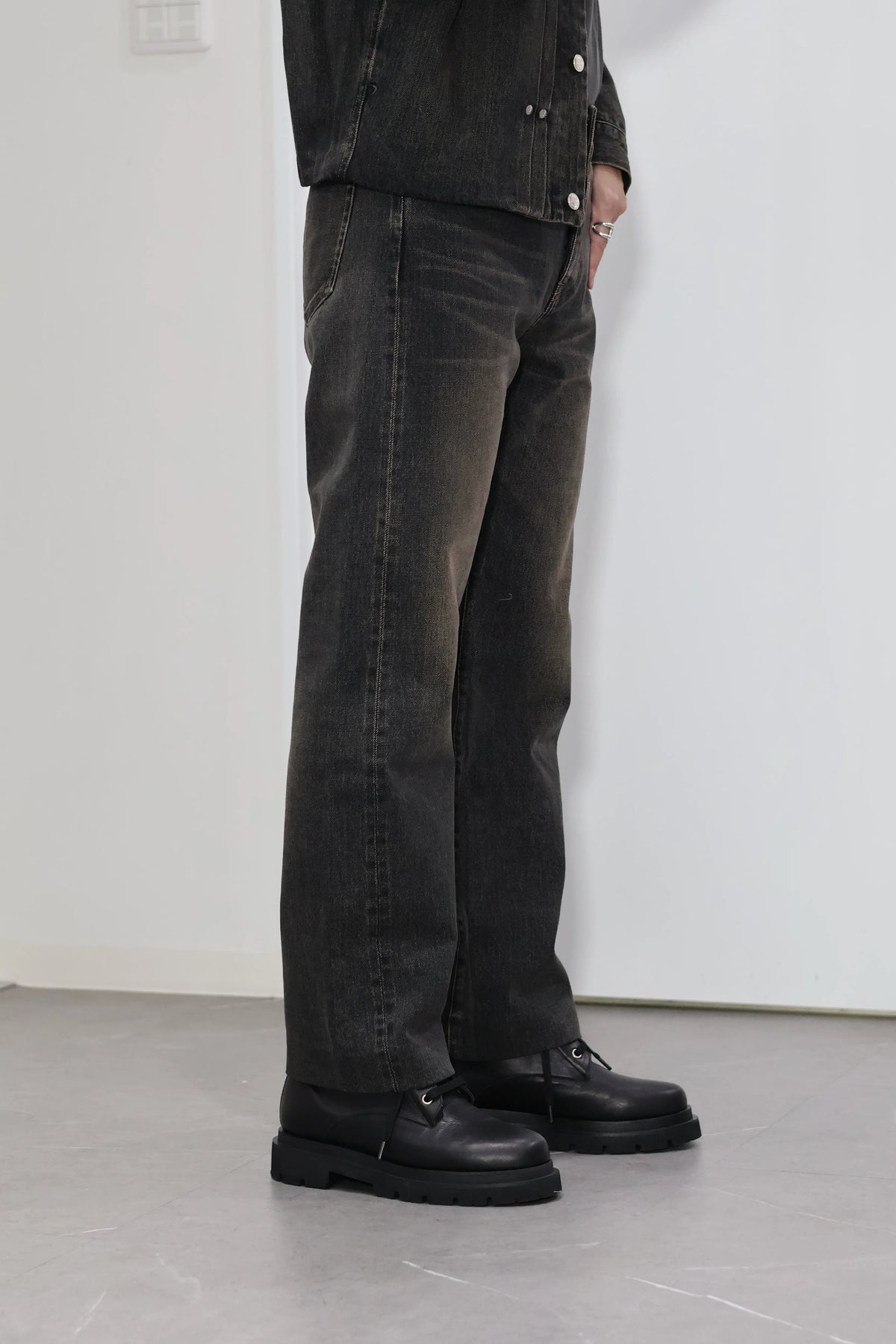TANAKA - NEW CLASSIC JEAN TROUSERS - 黯淡黑