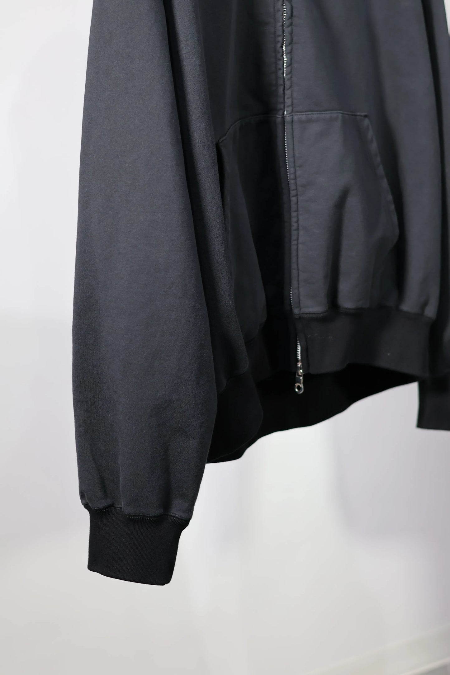 KANEMASA PHIL. - 36G Fine Sweat Zip Hoodie - BLACK DYE
