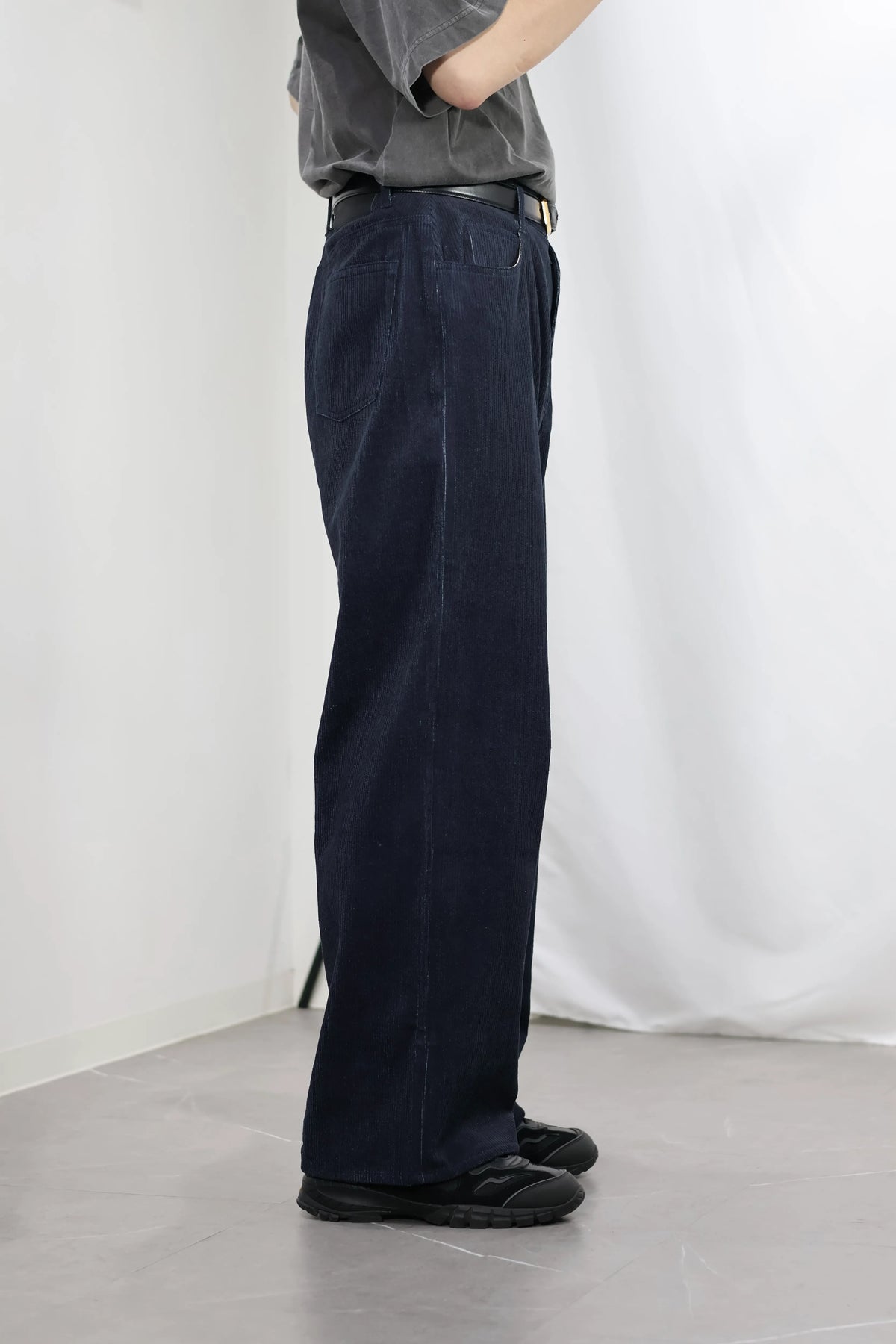 nakedgauge - INDIGO CORDUROY ASHLEY PANTS - INDIGO