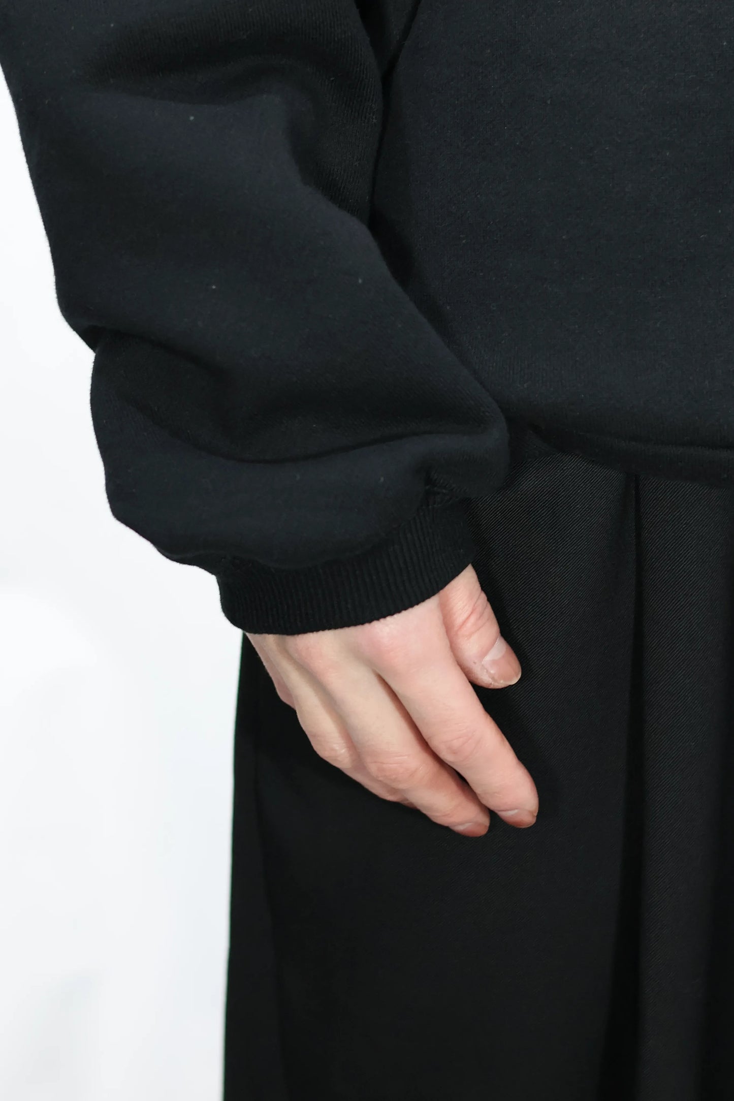 TANAKA - THE SWEAT HOODIE - BLACK(FLOWER)