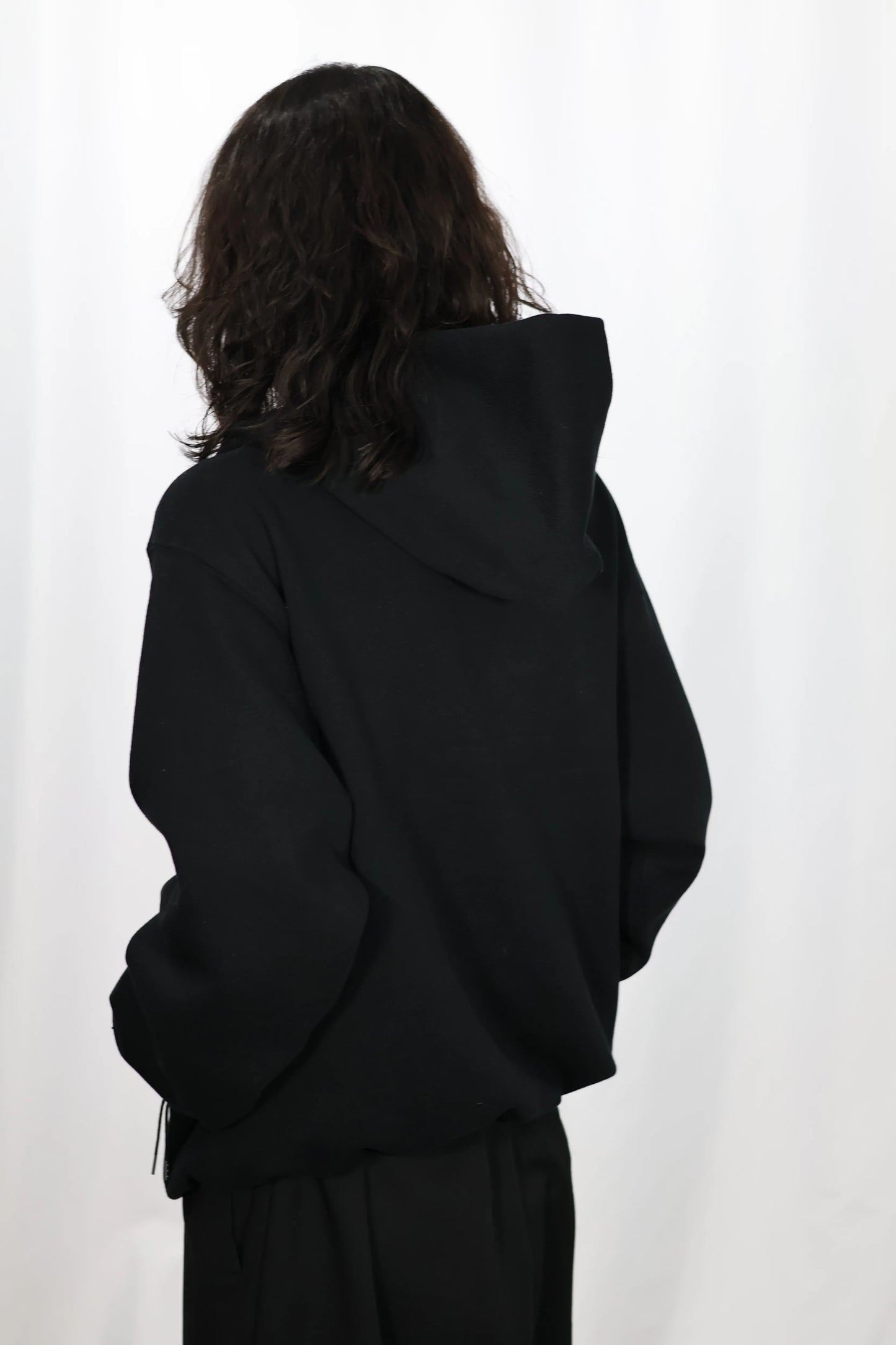 TANAKA - THE SWEAT HOODIE - BLACK(FLOWER)