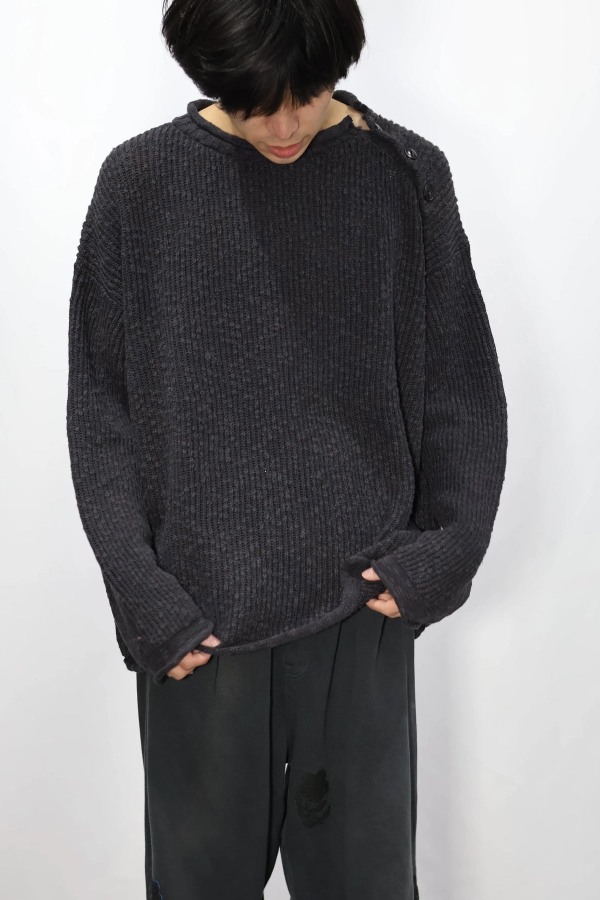 nakedgauge - COTTON LINEN LOOSE FIT SWEATER - CHARCOAL GRAY