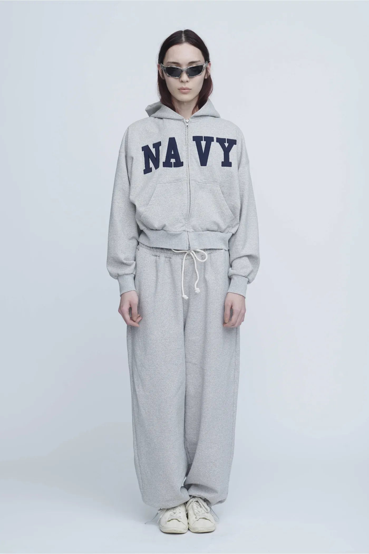 INSCRIRE - Navy Zip Hoodie - LT.GREY