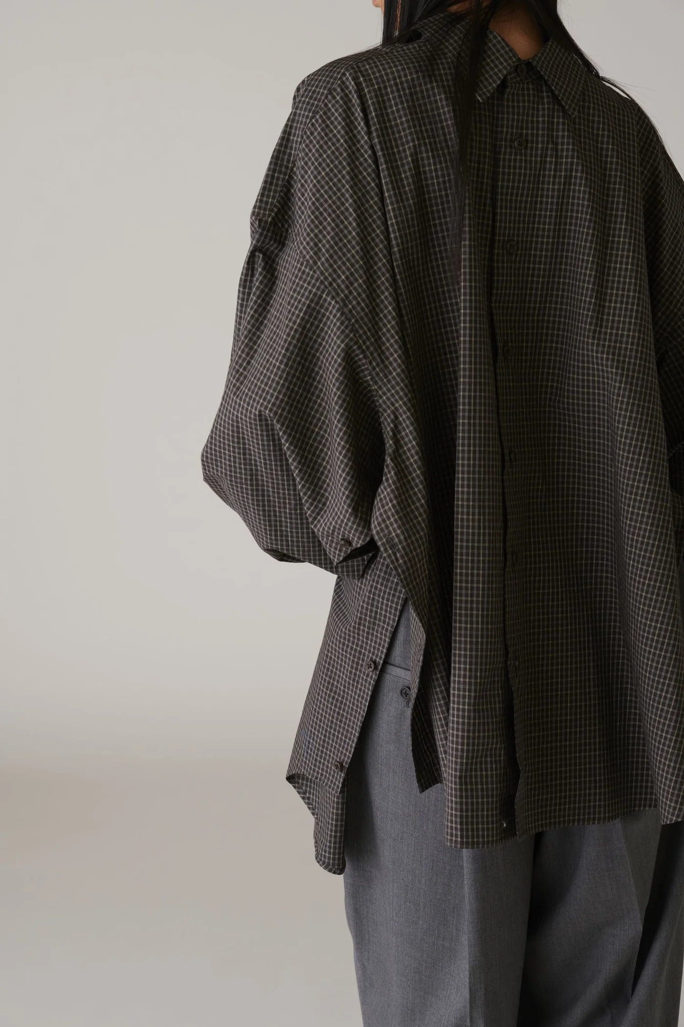 INSCRIRE - Cotton Check Cape Shirt - BLACK