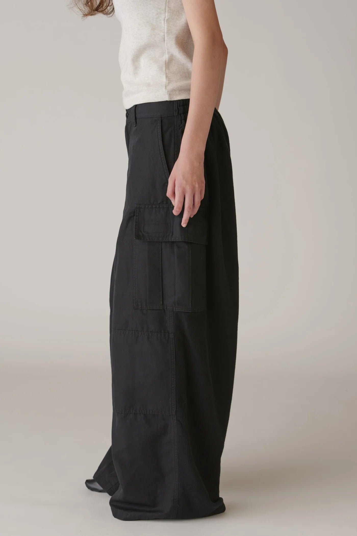 INSCRIRE - Hybrid Cotton Washer Cargo Pants - BLACK
