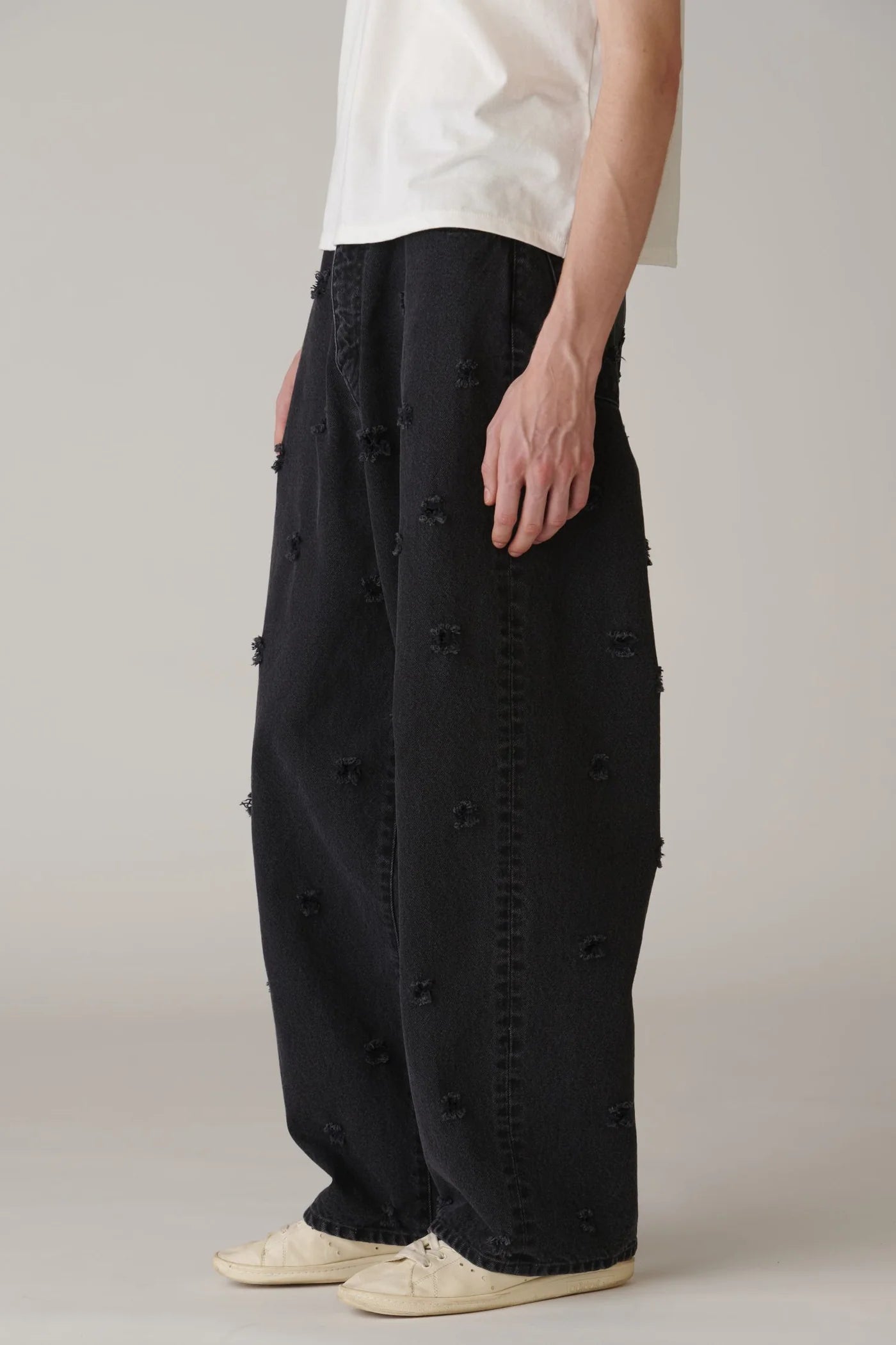 INSCRIRE - Dot Hole Denim Pants - BLACK USED